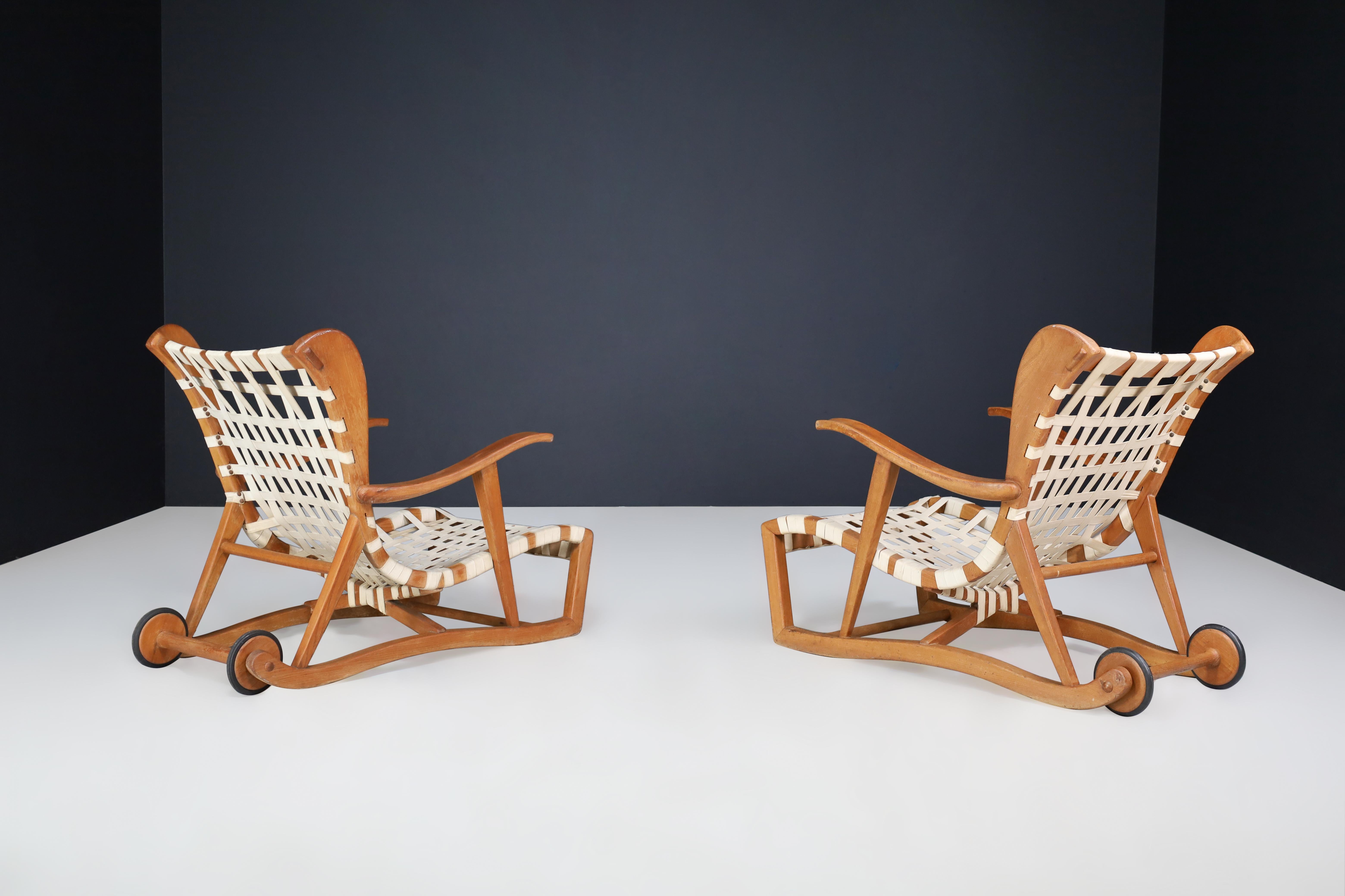 Sculptural oak Lounge chairs by Guglielmo Pecorini, Italy, the 1950s   For Sale 1