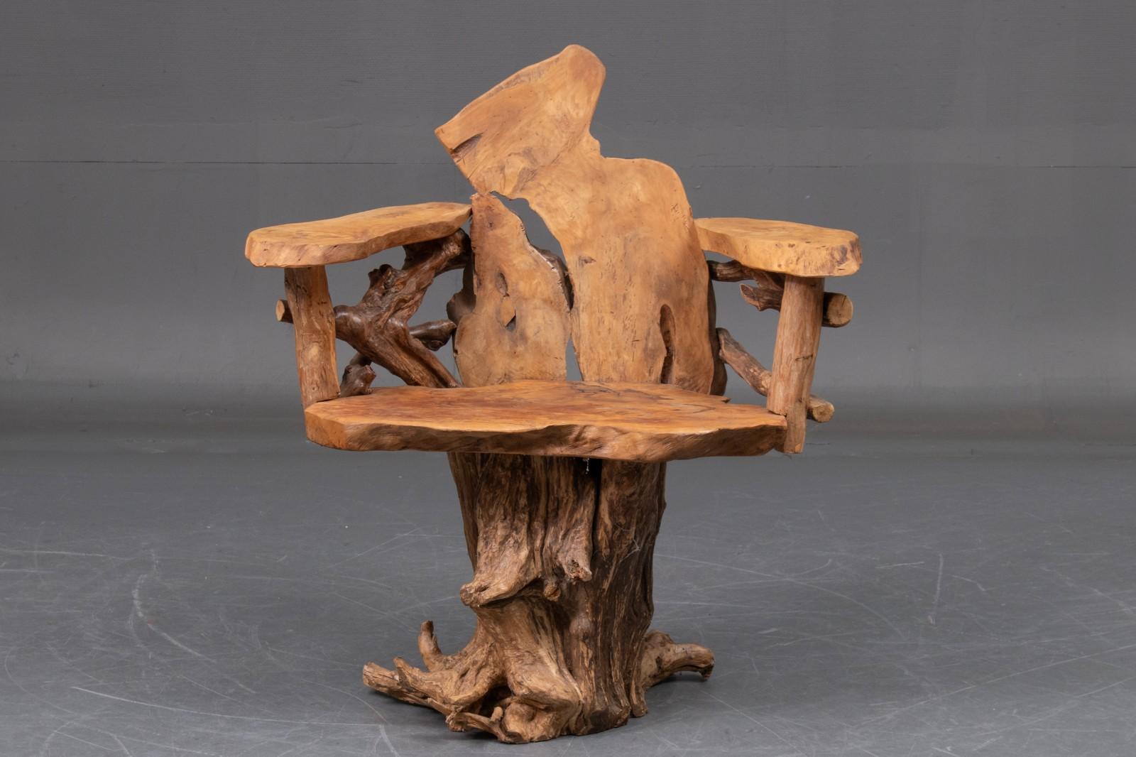 Skulpturaler organischer Stuhl aus Teakholzwurzel im Stil von Daryl Stokes  (Ende des 20. Jahrhunderts) im Angebot