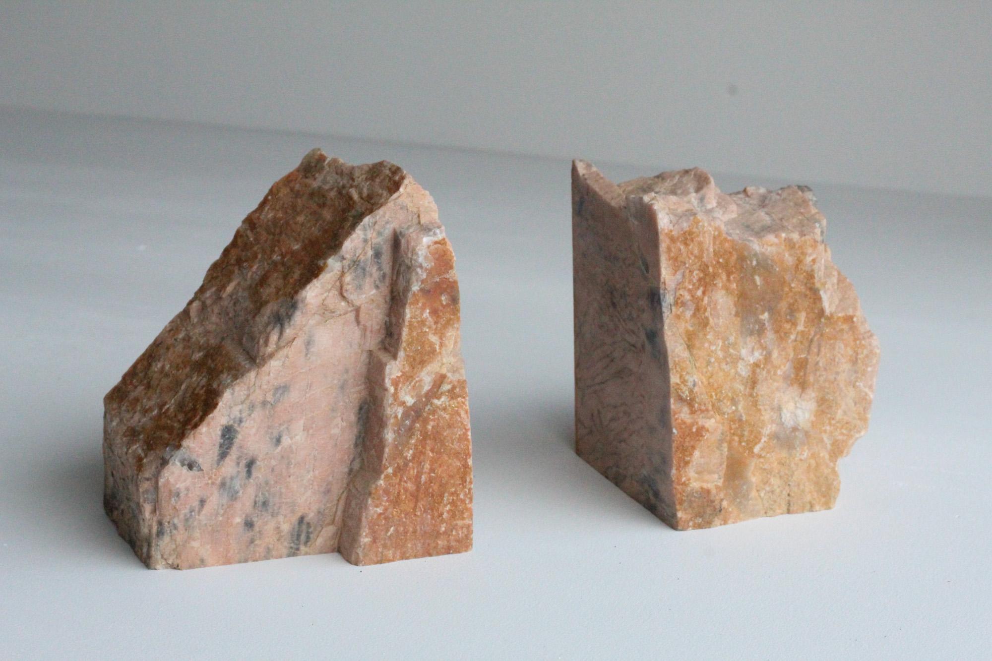 Sculptural Organic Modern Marble Bookends In Good Condition For Sale In San Diego, CA
