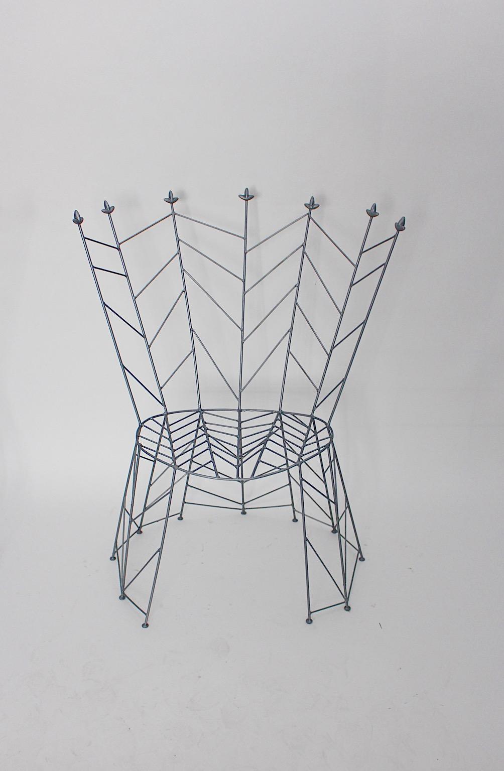 Fer Paire de chaises d'appoint sculpturales vintage organiques Bohuslav Horak 1988 République tchèque en vente