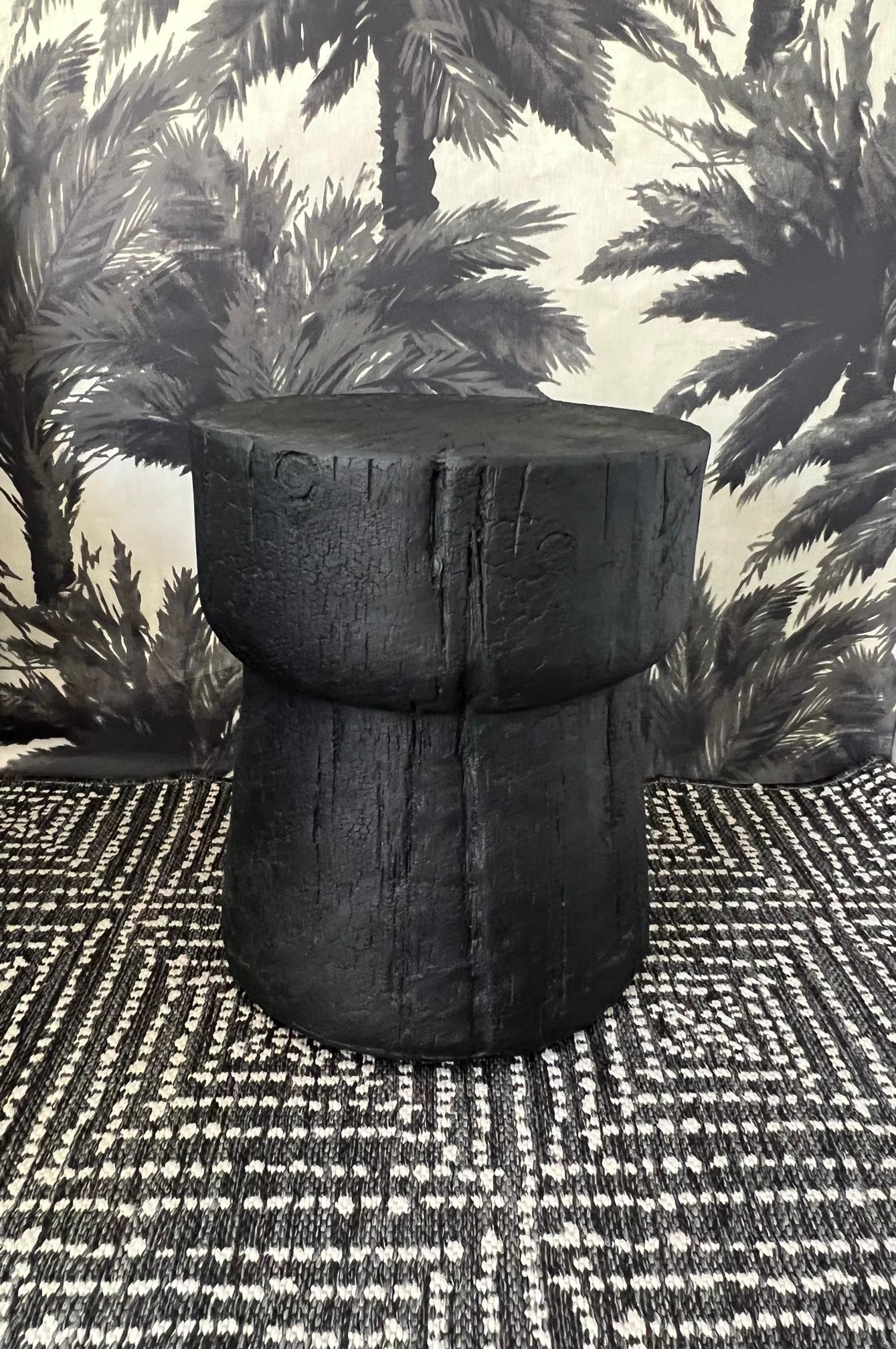 Sculptural Outdoor Accent Table with Wood Stump Design in Black 2