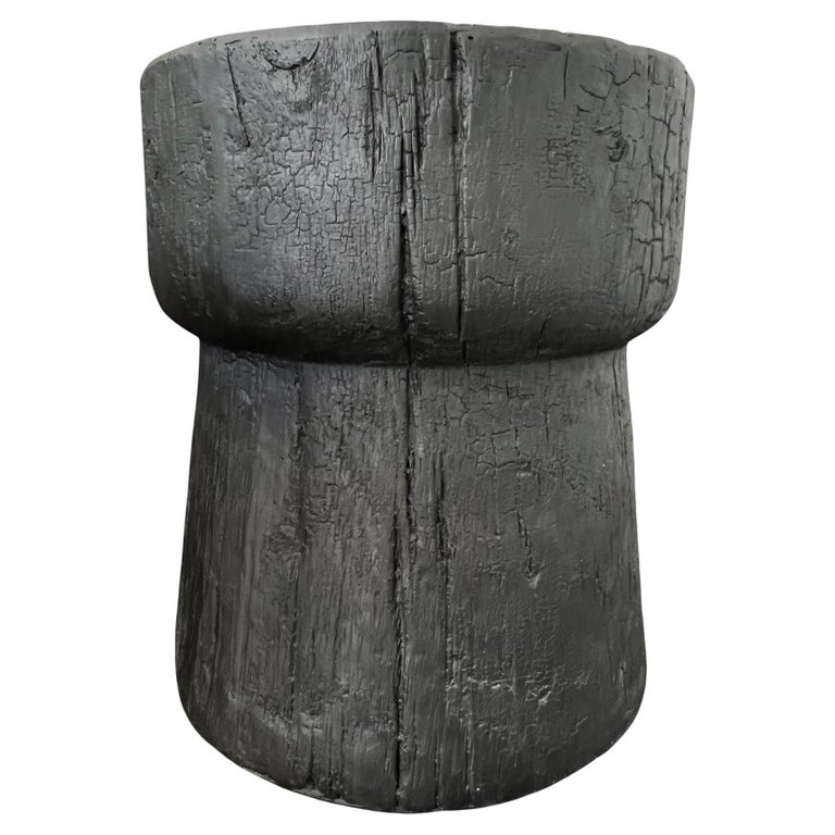 Sculptural Outdoor Accent Table with Wood Stump Design in Black For Sale