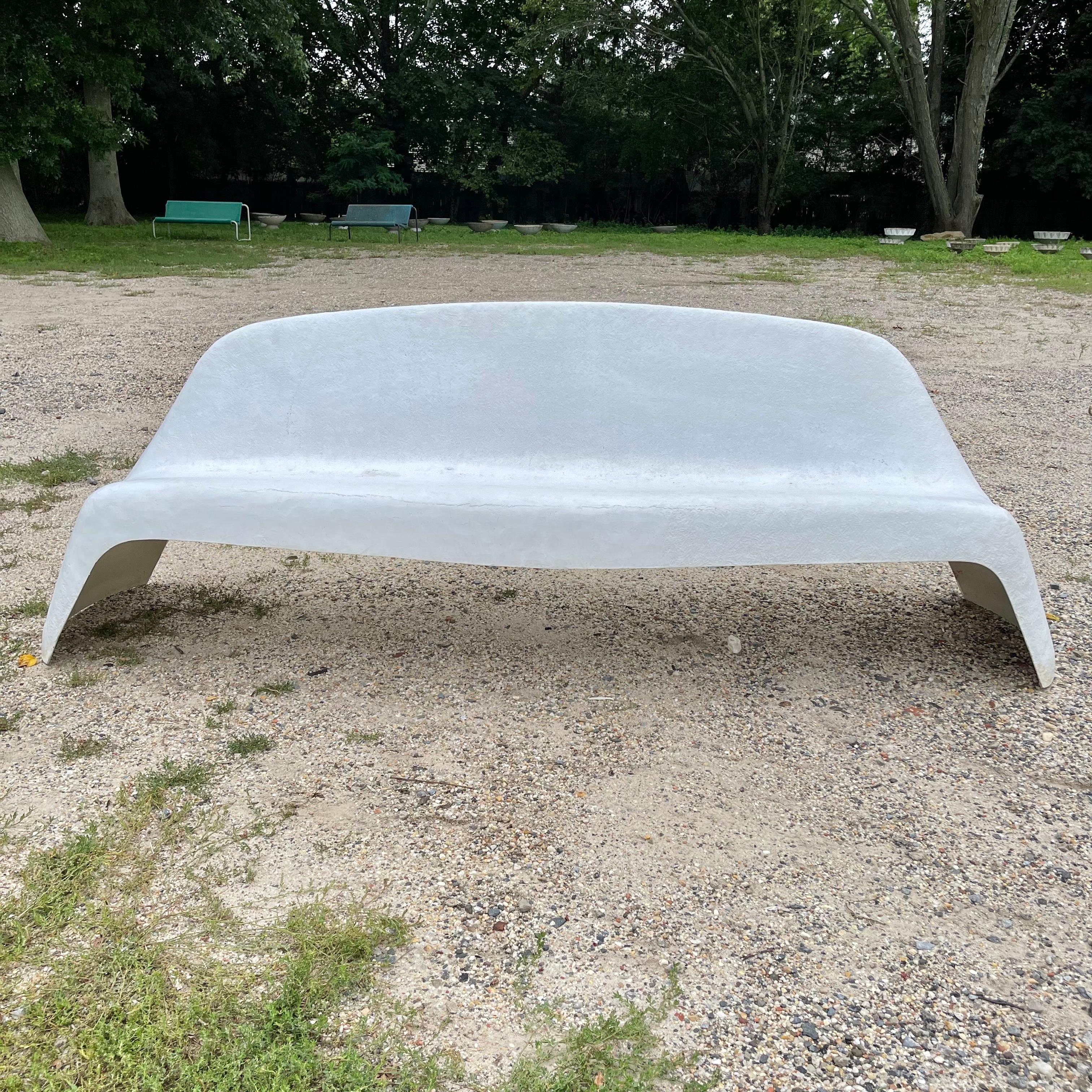 Banc d'extérieur sculptural en fibre de verre par Walter Papst, Allemagne, années 1960 2