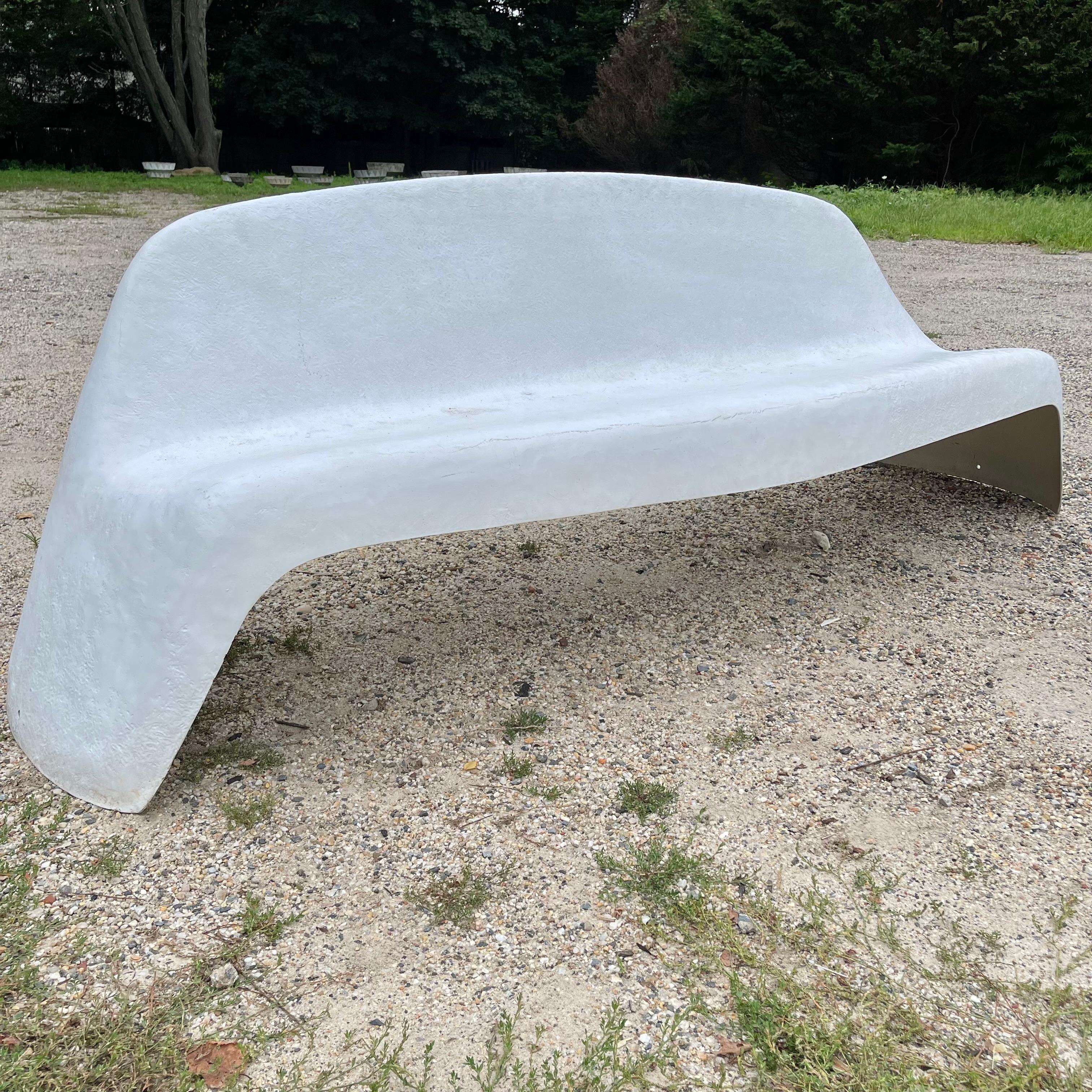Stunning sculptural fiberglass bench by Walter Papst for Wilkhahn. Made in West Germany, in the 1960s. Beautiful and simplistic design. Single piece of fiberglass sculpted with great lines from all angles. Made for the outdoors but also looks great