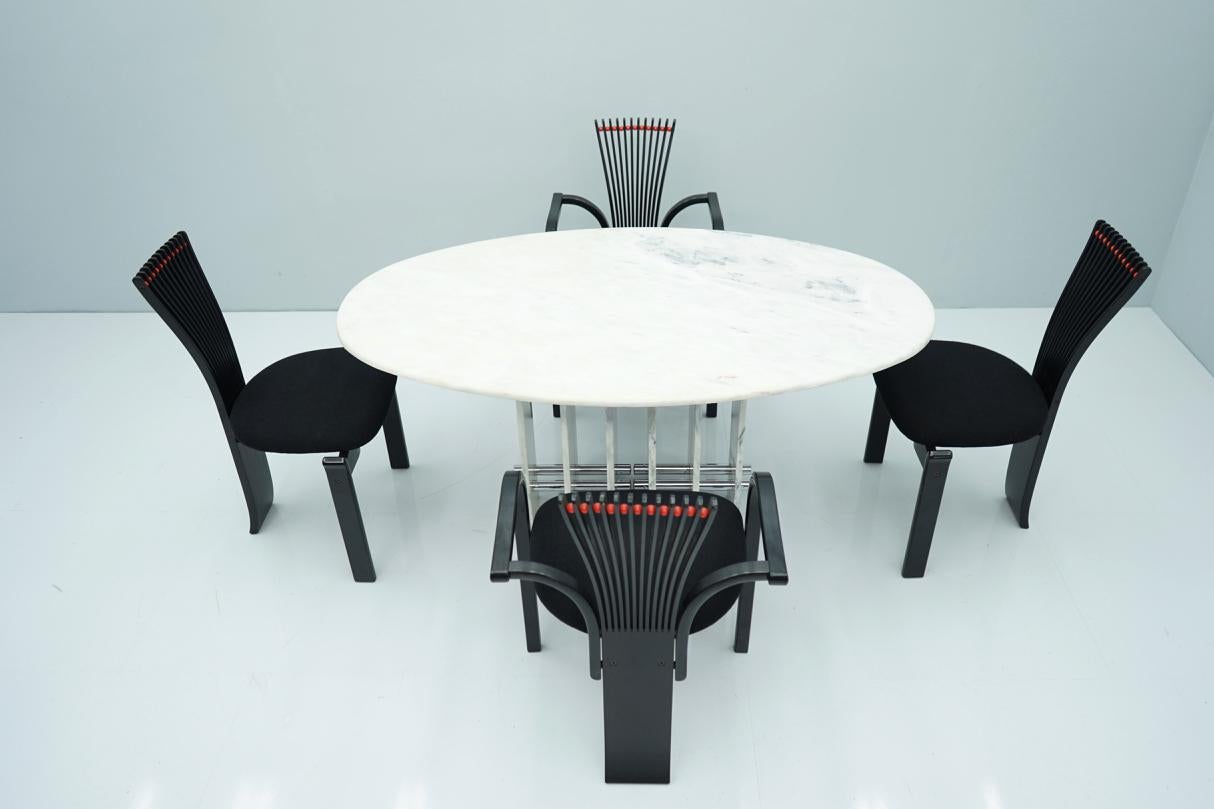 Sculptural Oval Dining Table in Carrara Marble and Chrome, Italy, 1970s 4