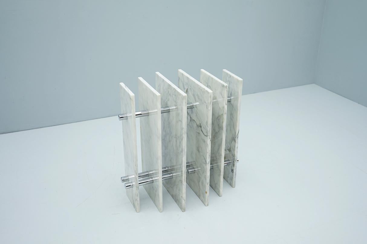 Sculptural Oval Dining Table in Carrara Marble and Chrome, Italy, 1970s 1
