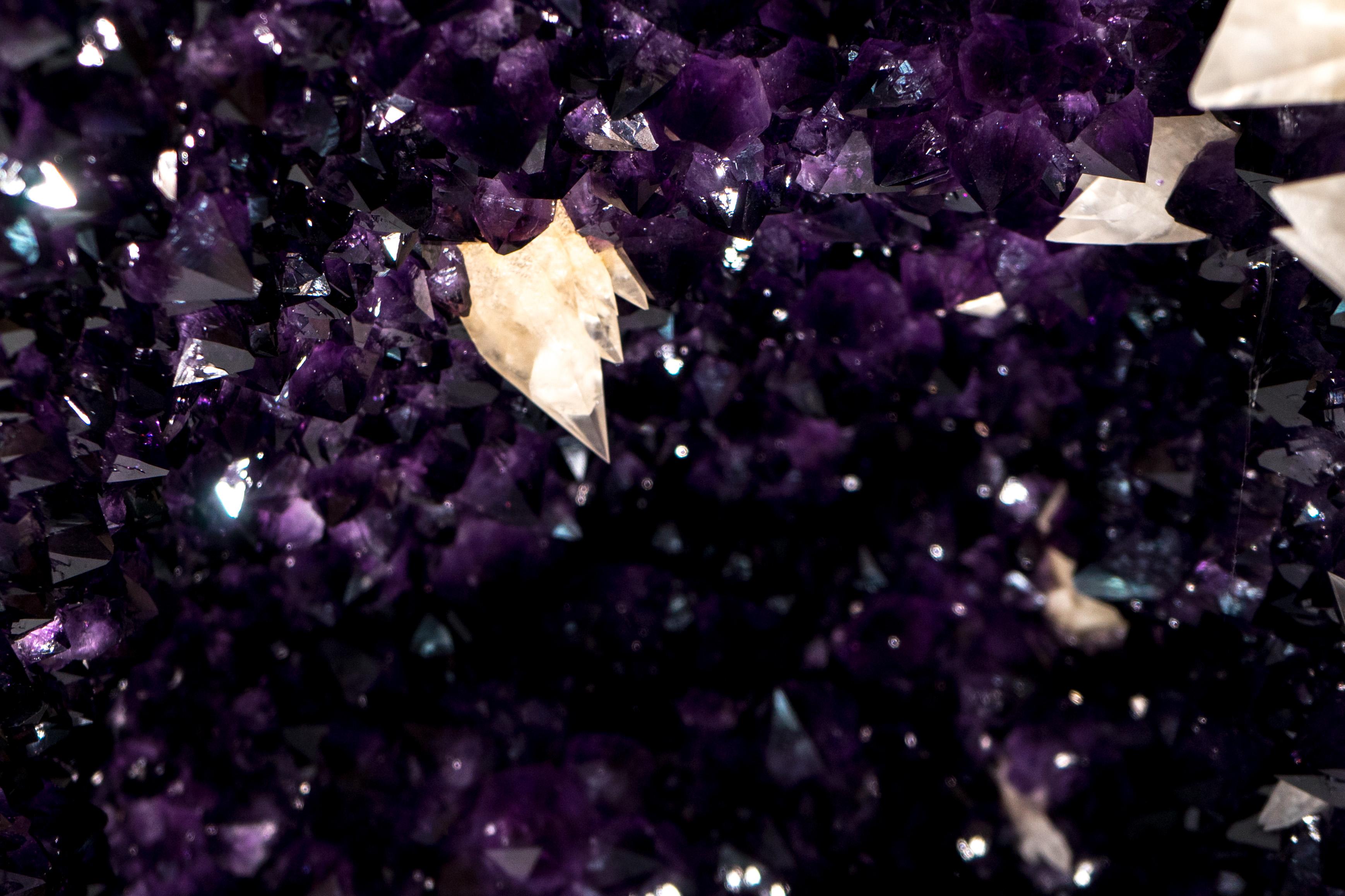 Sculptural Pair of AAA Large Amethyst Geode Cathedrals, Rare Grape Jelly Purple In New Condition For Sale In Ametista Do Sul, BR