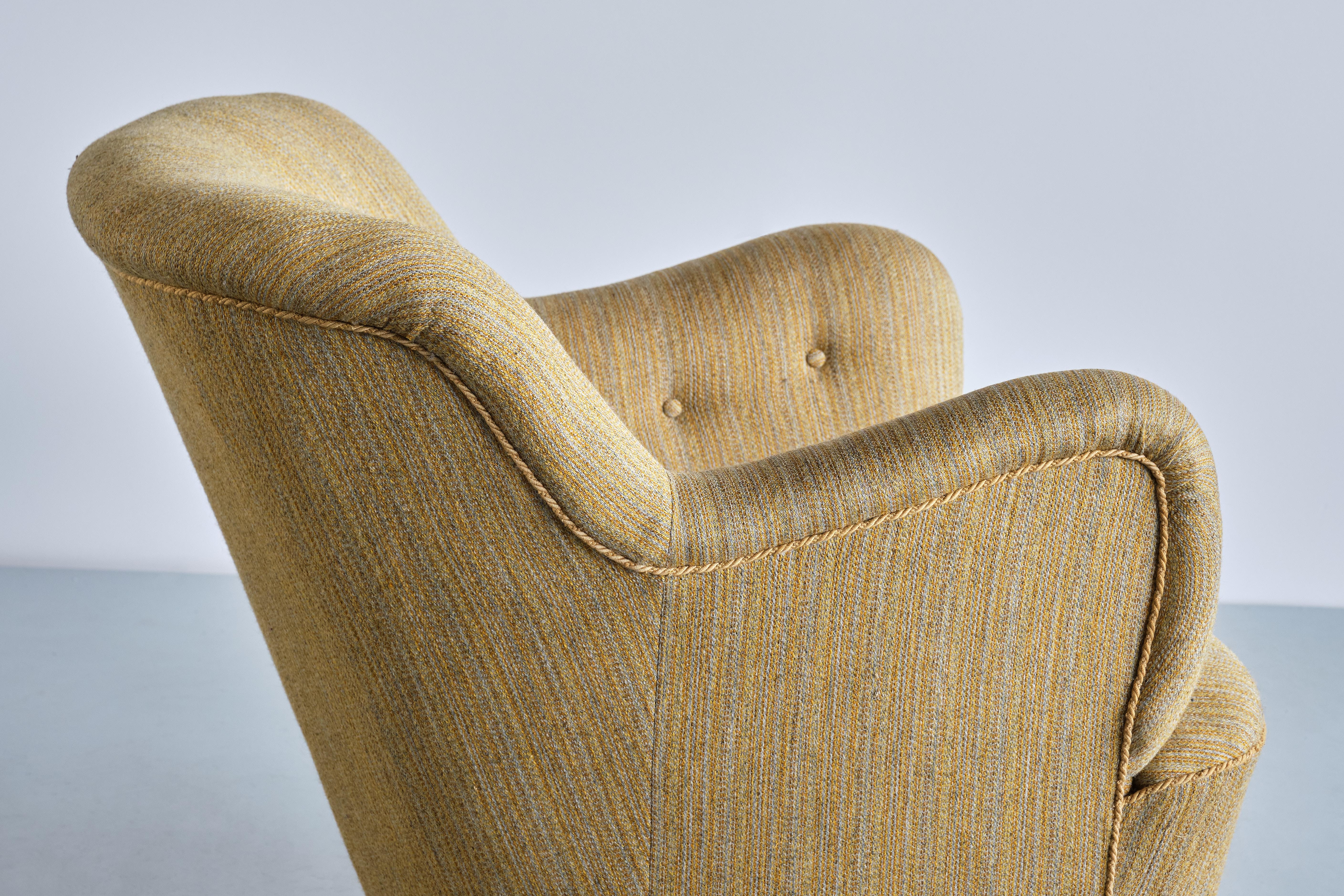 Sculptural Pair of Gustav Axel Berg Armchairs in Beech and Wool, Sweden, 1940s For Sale 5