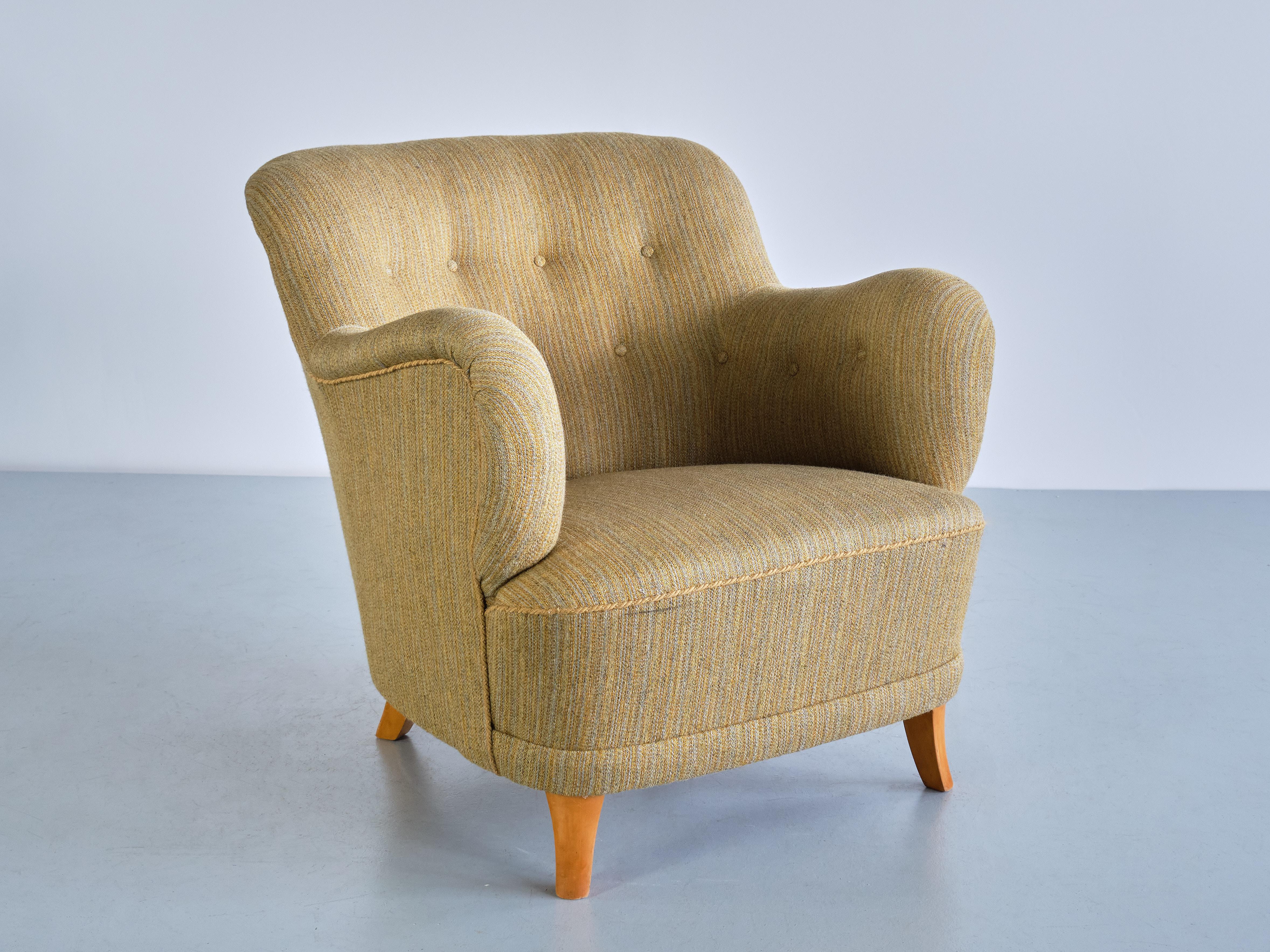 Sculptural Pair of Gustav Axel Berg Armchairs in Beech and Wool, Sweden, 1940s In Good Condition For Sale In The Hague, NL