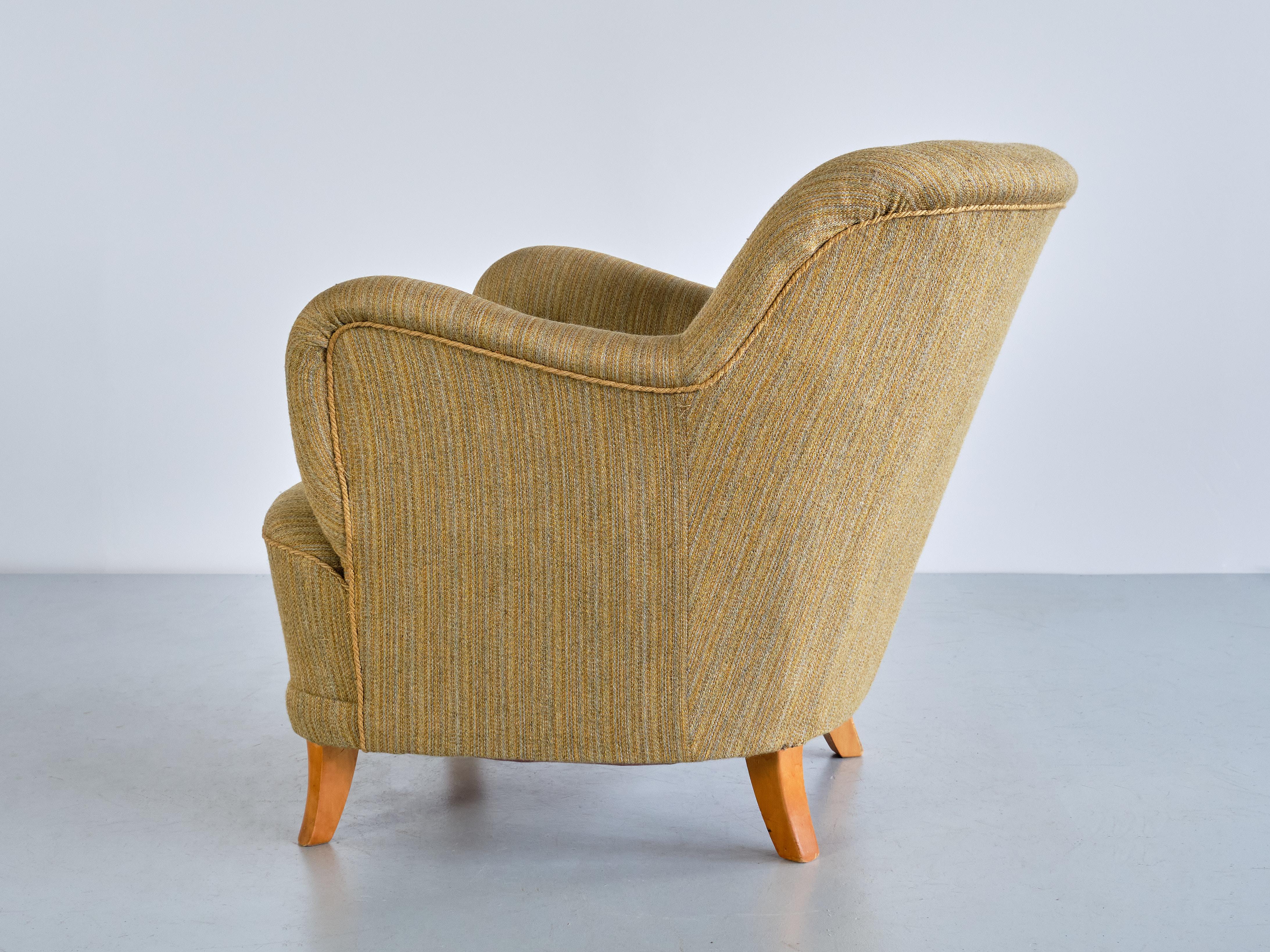 Sculptural Pair of Gustav Axel Berg Armchairs in Beech and Wool, Sweden, 1940s For Sale 2
