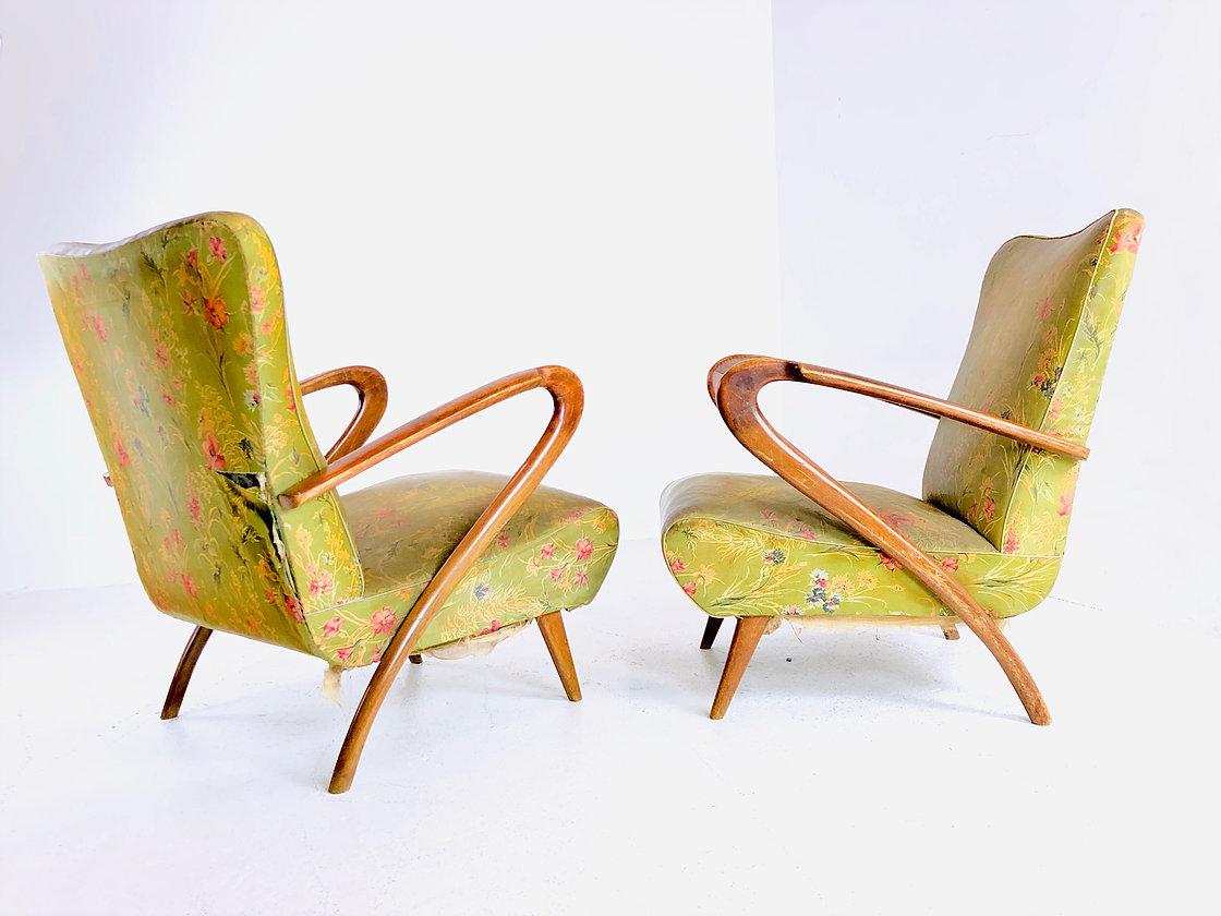 Sculptural Pair of Italian Paolo Buffa Lounge Chairs In Good Condition In Dallas, TX