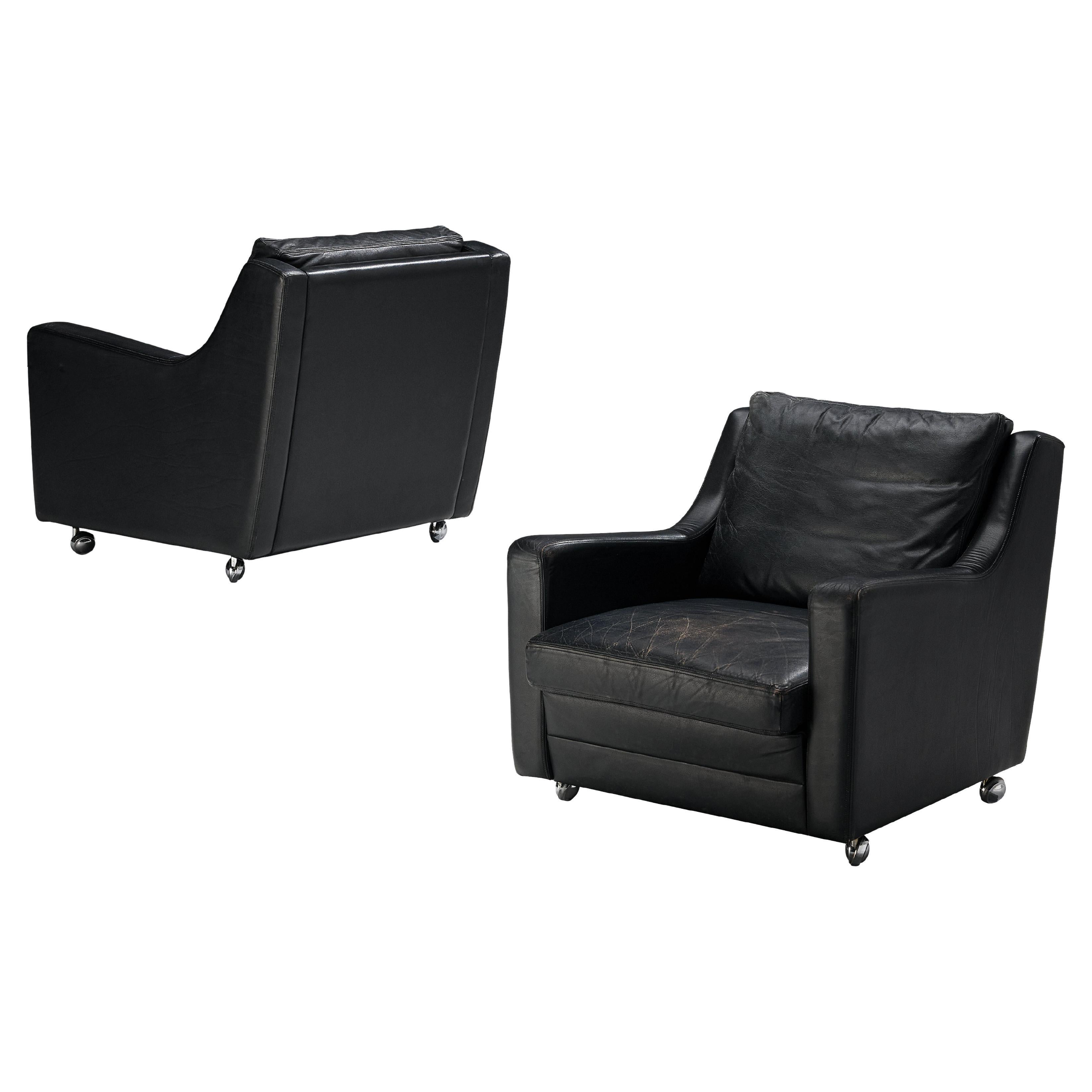 Sculptural Pair of Lounge Chairs in Black Leather