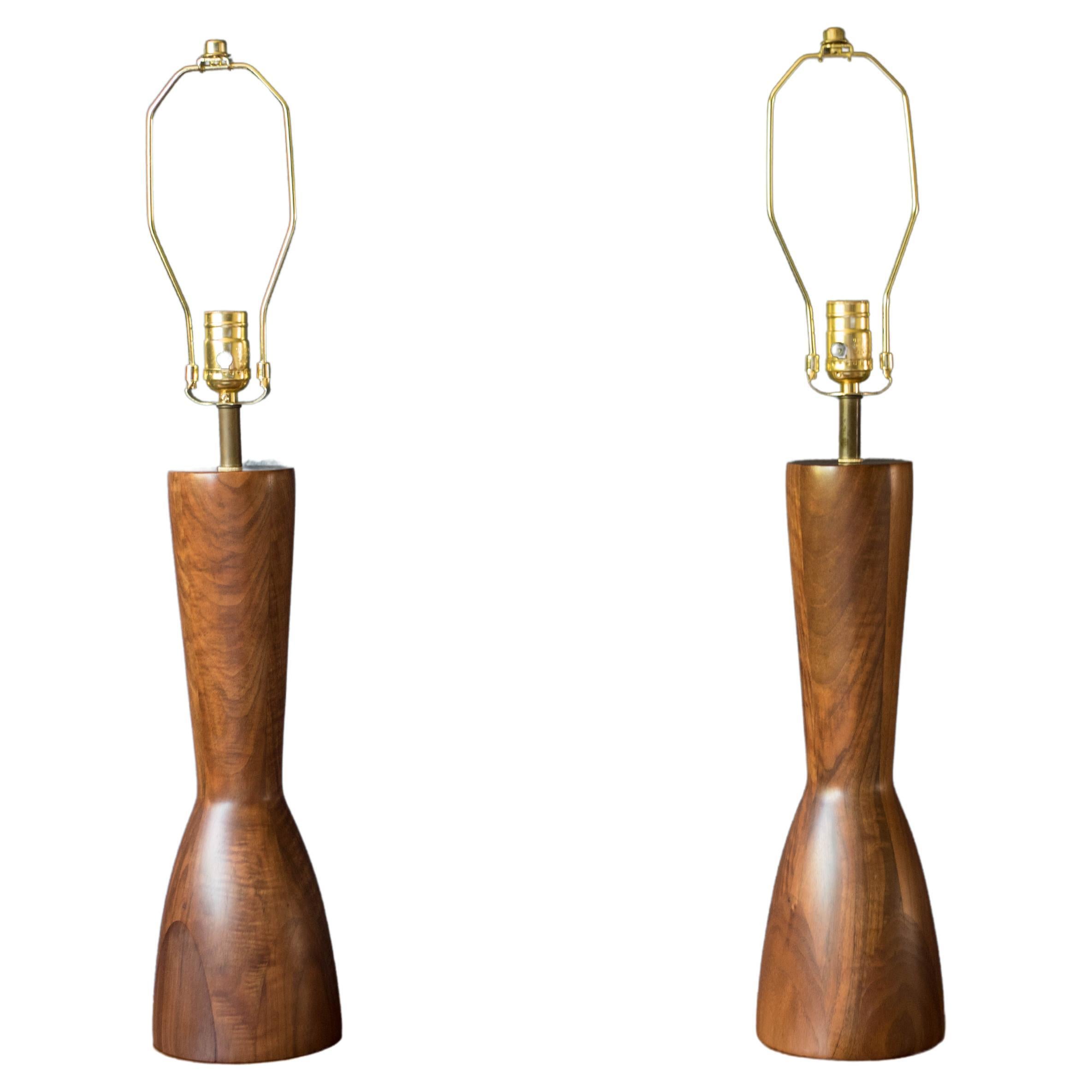 Sculptural Pair of Mid Century Modern Solid Staved Walnut Lamps For Sale