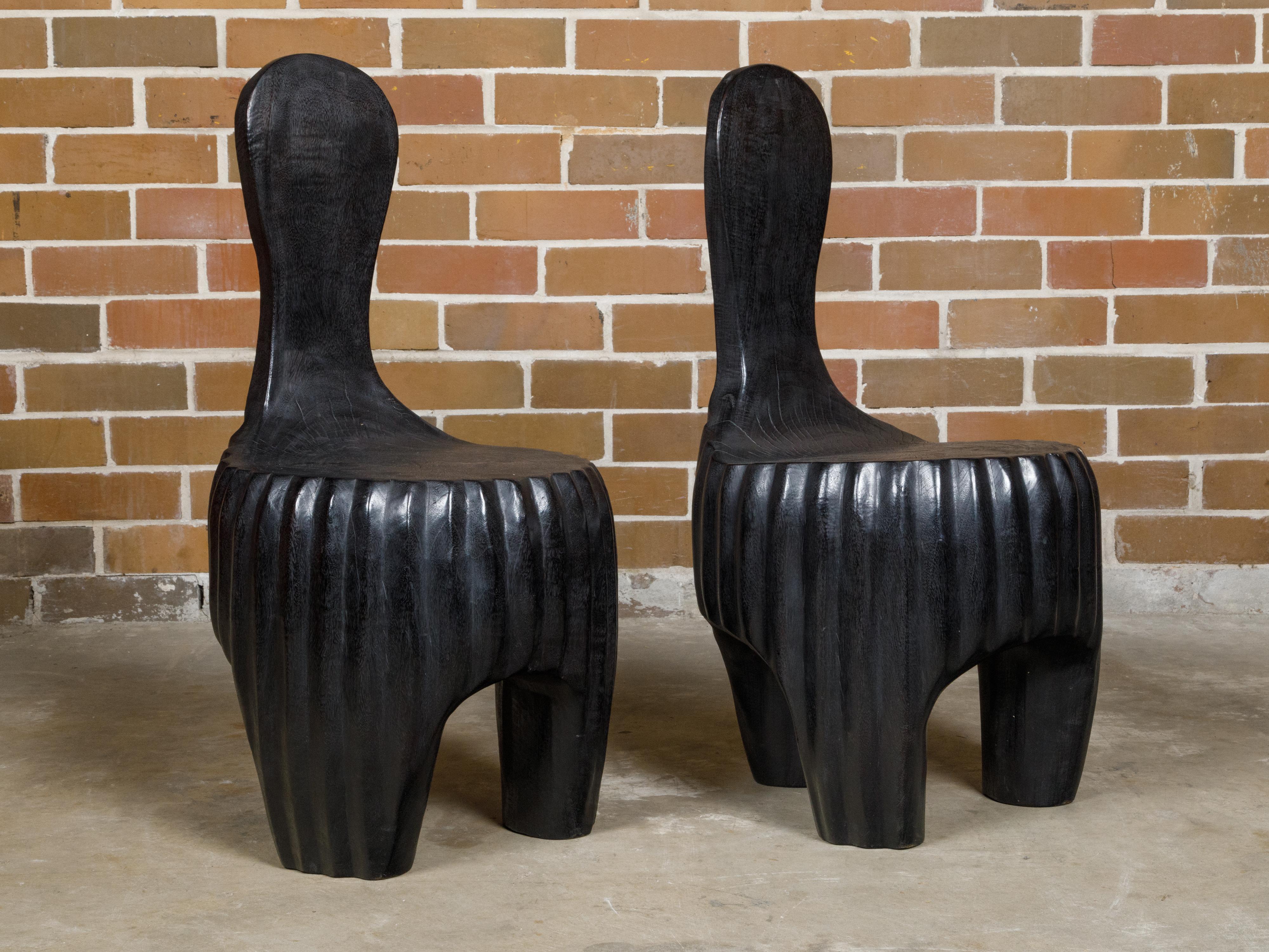Sculptural Pair of Midcentury African Wood Spoon Back Black Chairs For Sale 3