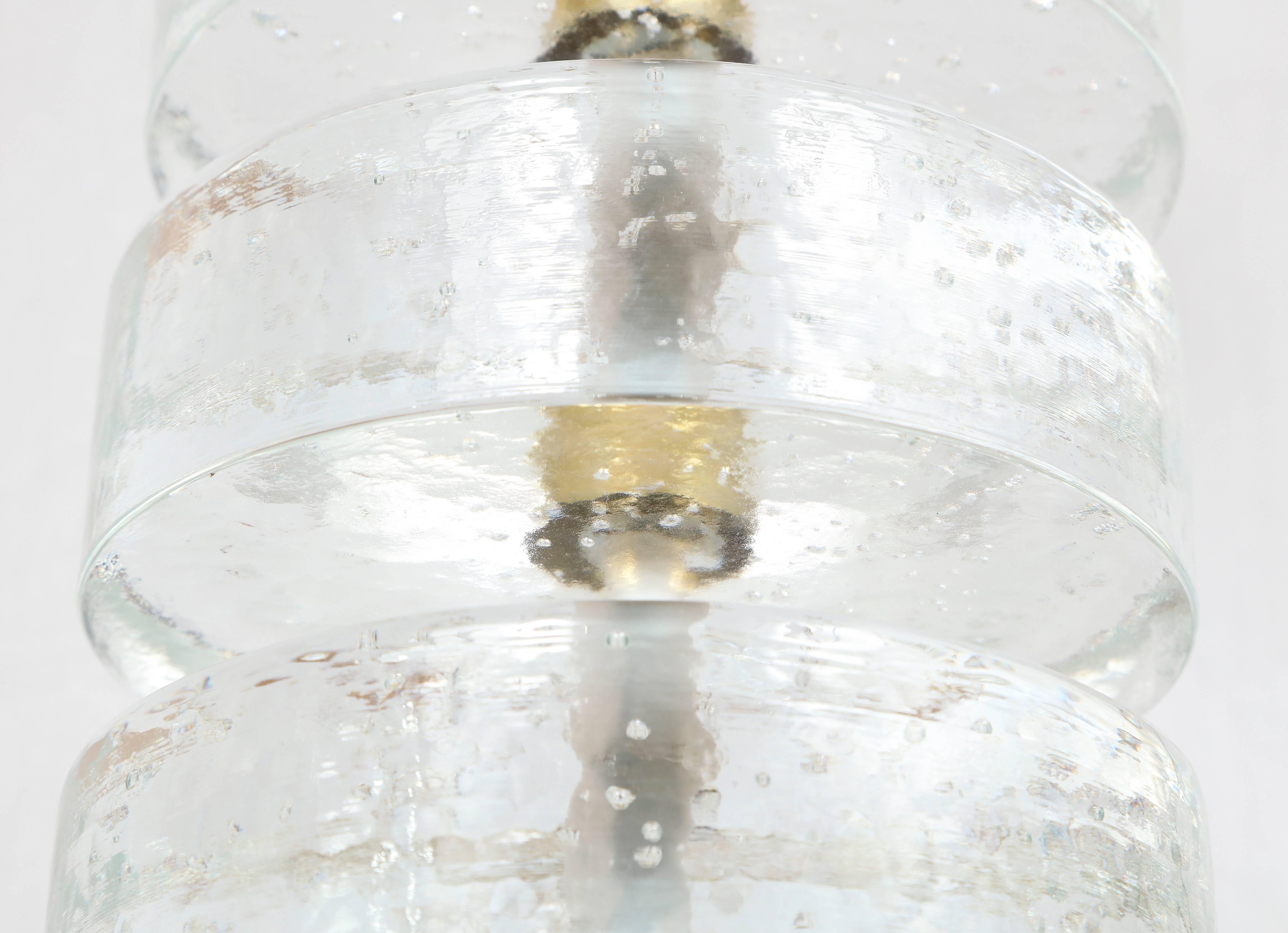 Paire de lampes sculpturales en verre cylindrique de Murano réalisées sur mesure en vente 5