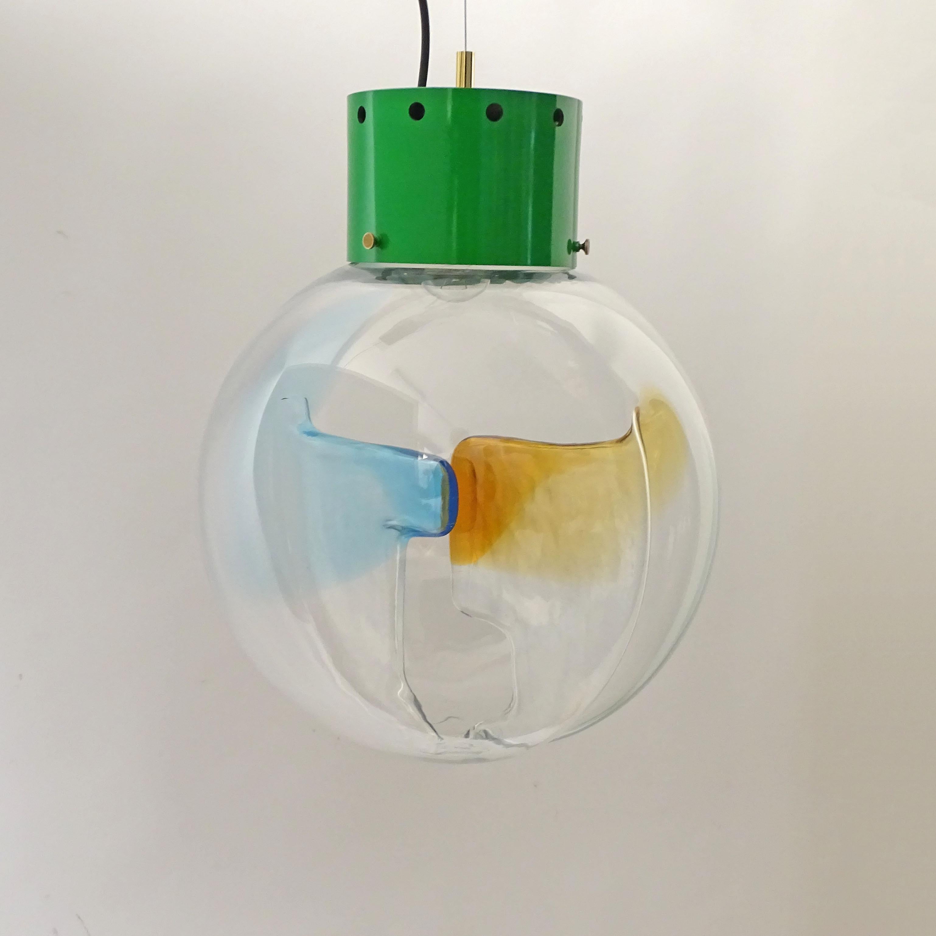Laccato Coppia scultorea di lampade da soffitto in vetro di Murano di Toni Zuccheri per VeArt in vendita