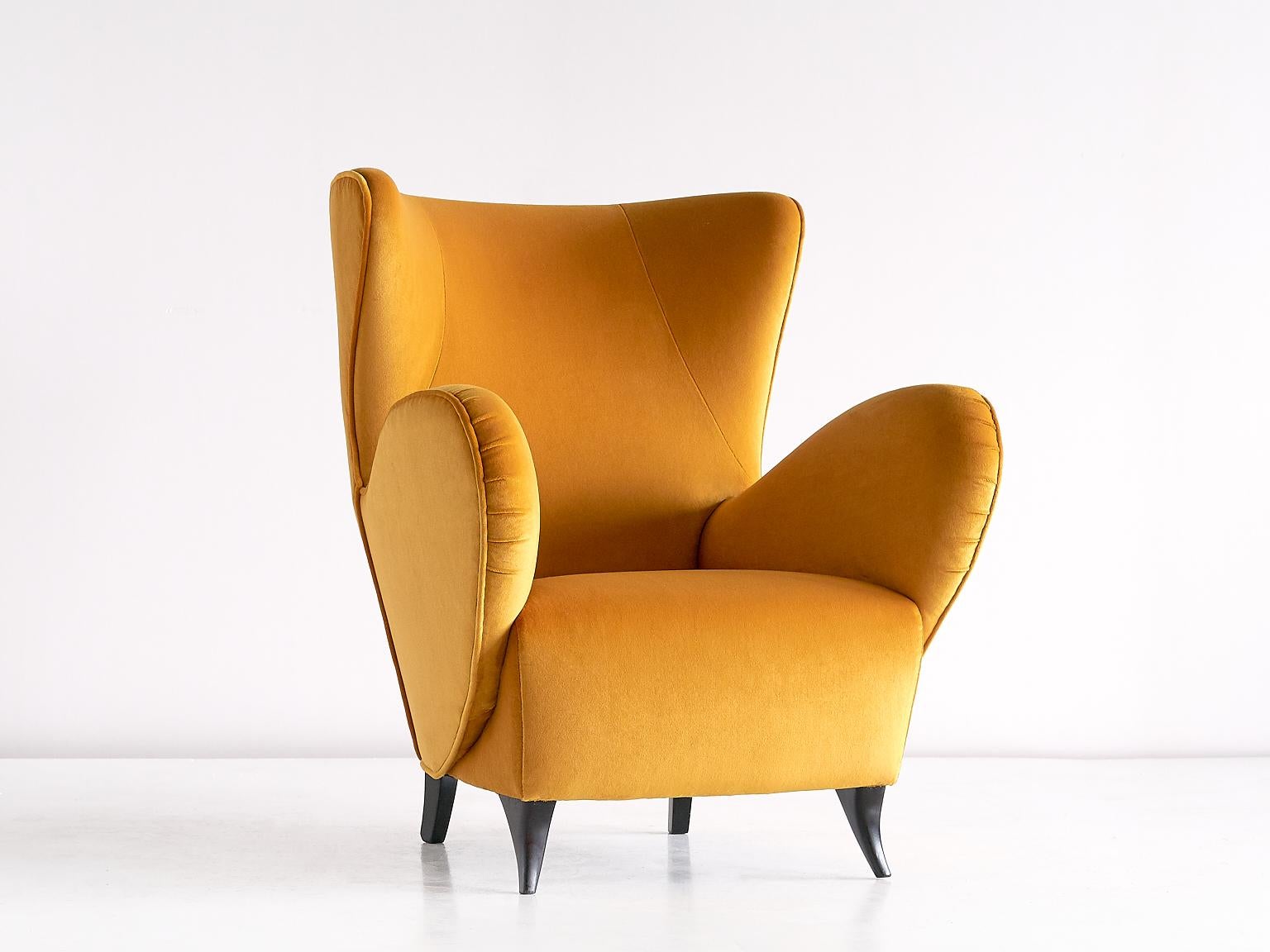 Mid-20th Century Sculptural Pair of Turin School Wingback Armchairs in Gold Velvet, Italy, 1940s