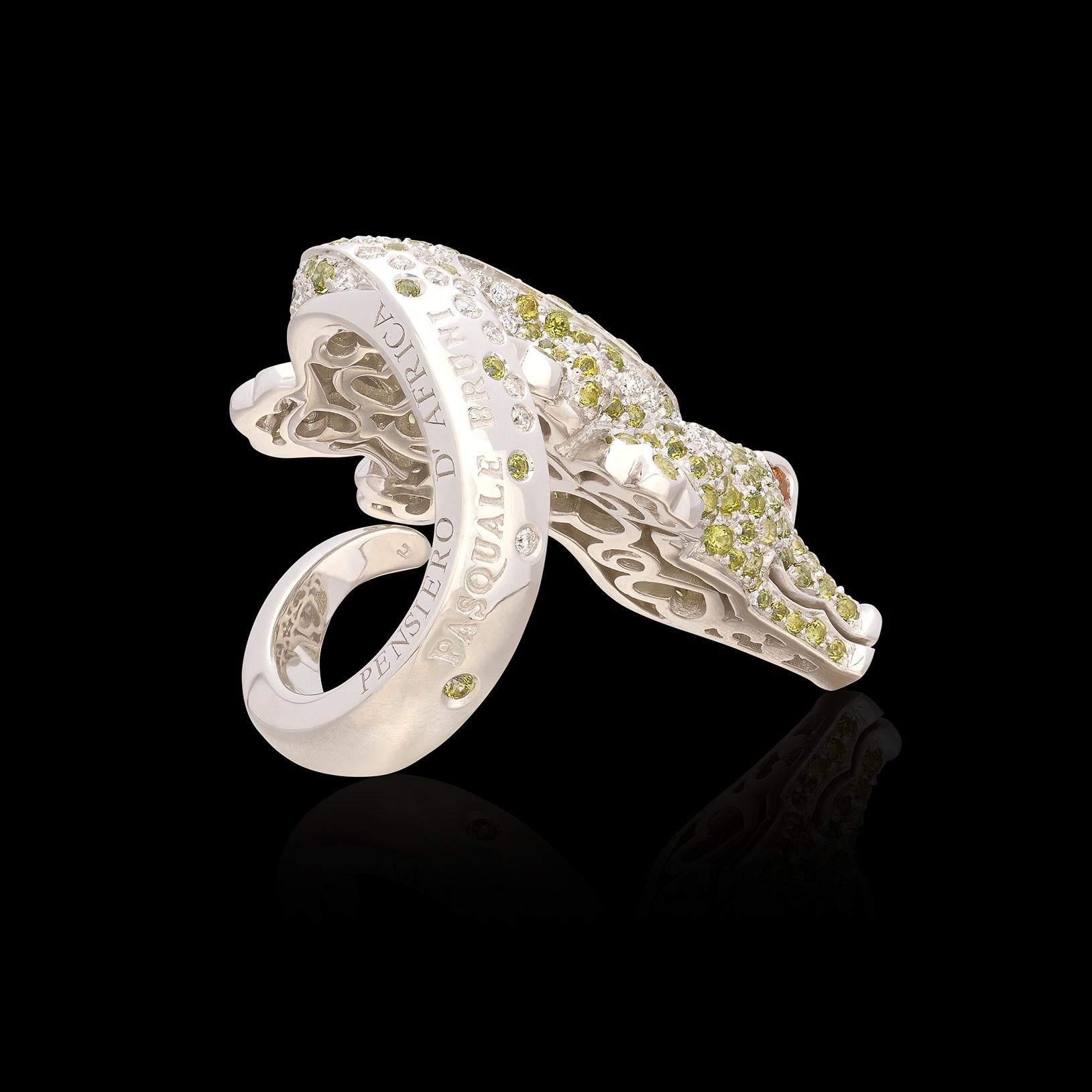 Sculptural Pasquale Bruni Gem-Set & 18k White Gold Crocodile Ring In New Condition For Sale In San Francisco, CA
