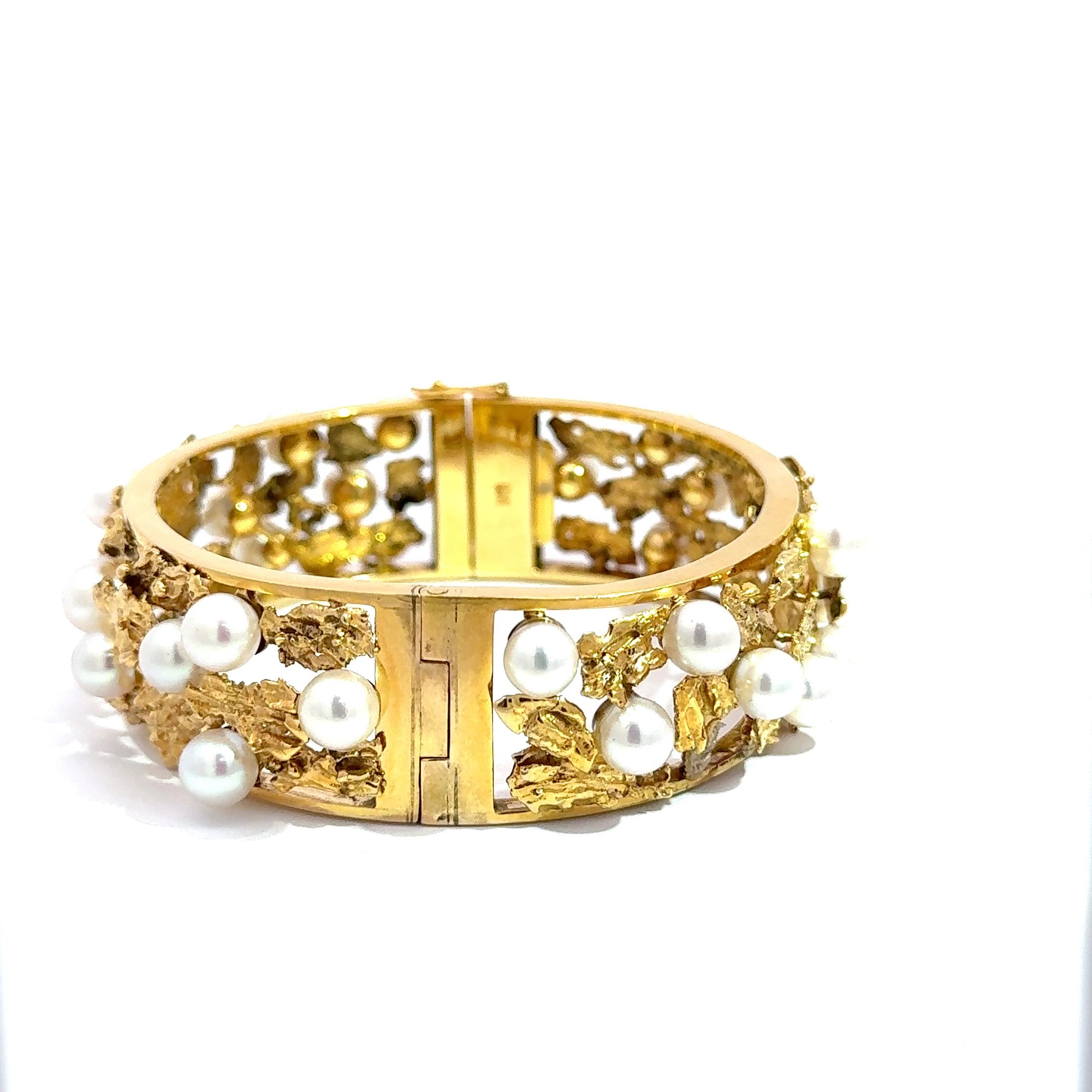 Skulpturaler Perlenarmreif aus 14k Gelbgold - 55g Vintage Eleganz (Kugelschliff) im Angebot