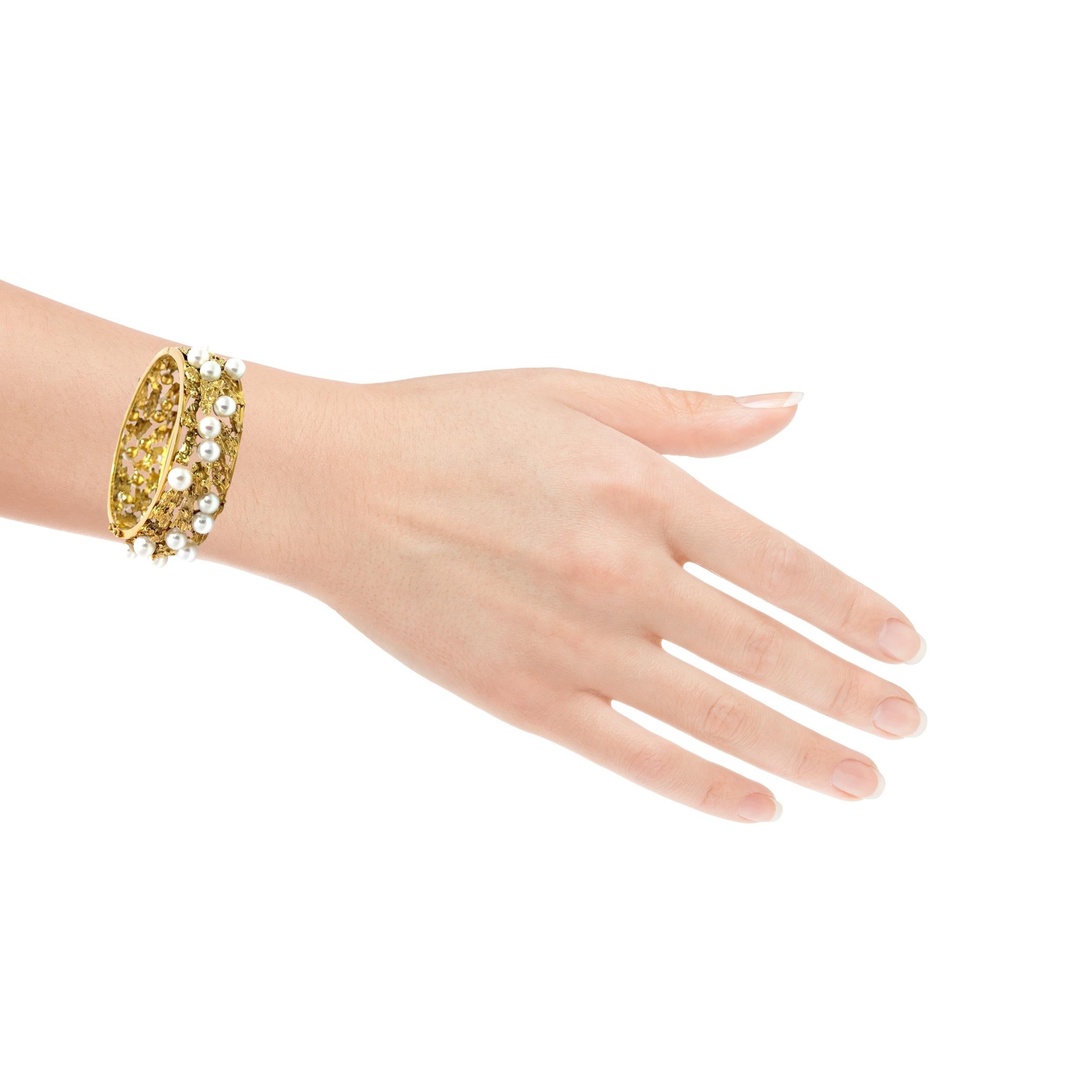 Skulpturaler Perlenarmreif aus 14k Gelbgold - 55g Vintage Eleganz im Angebot 1