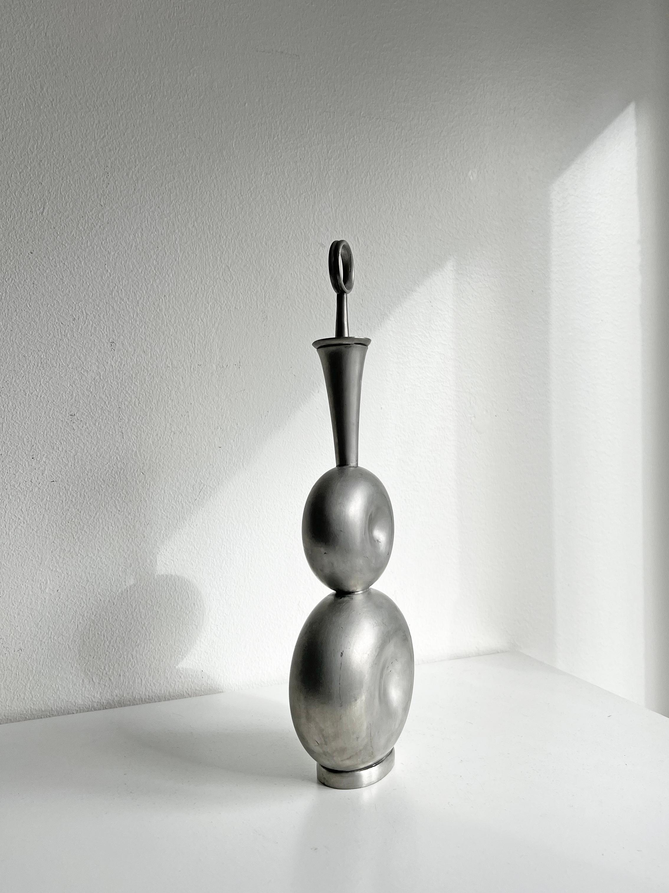 Scandinavian Modern Sculptural Pewter Decanter by Gunnar Havstad, Norway, 1950s