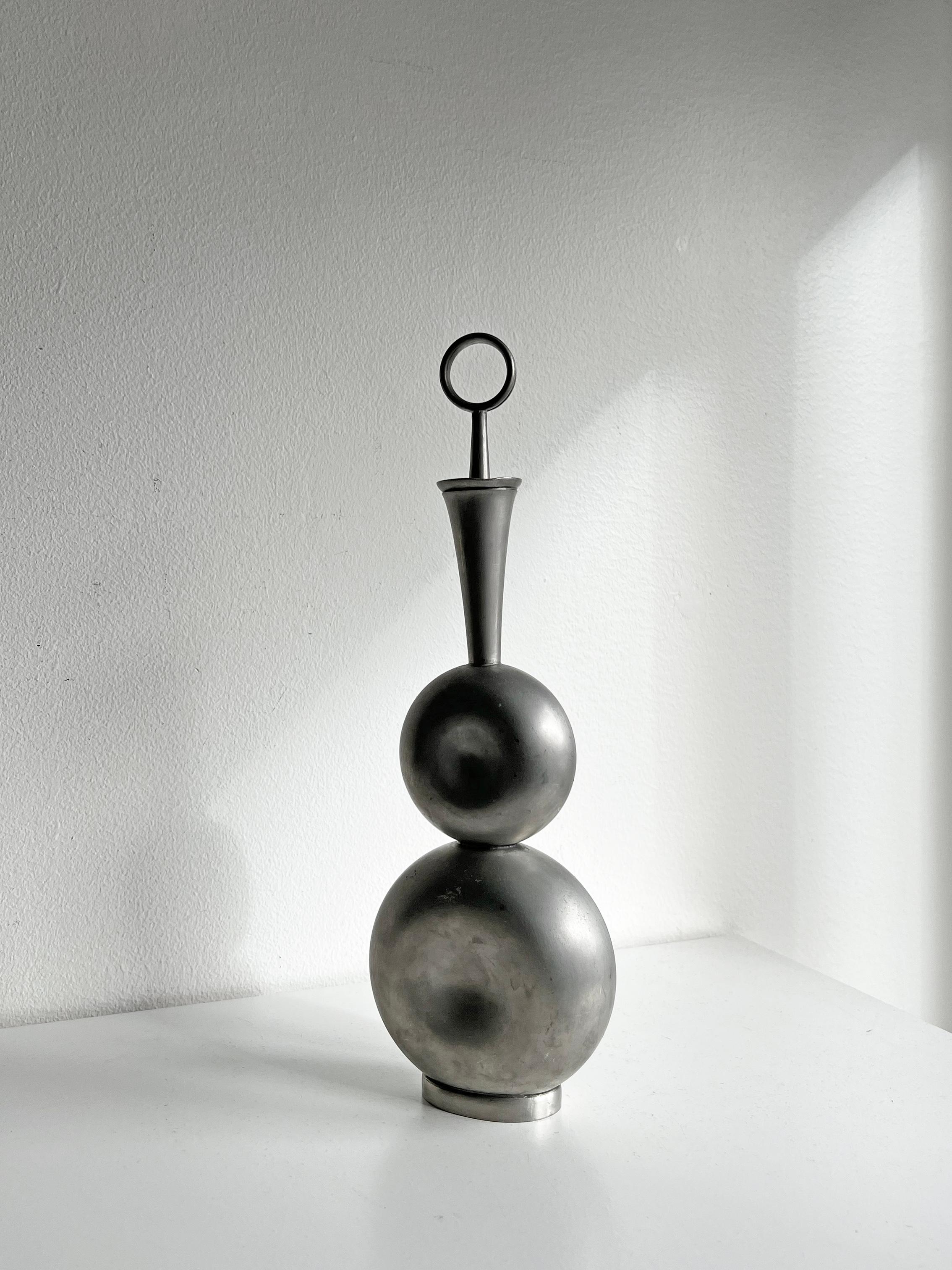 Sculptural Pewter Decanter by Gunnar Havstad, Norway, 1950s In Good Condition In Örebro, SE