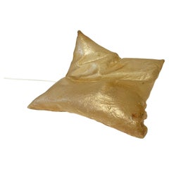 Lámpara escultórica de sobremesa Pillow de resina de fibra de vidrio de Hajime Goto, Japón, década de 1980.