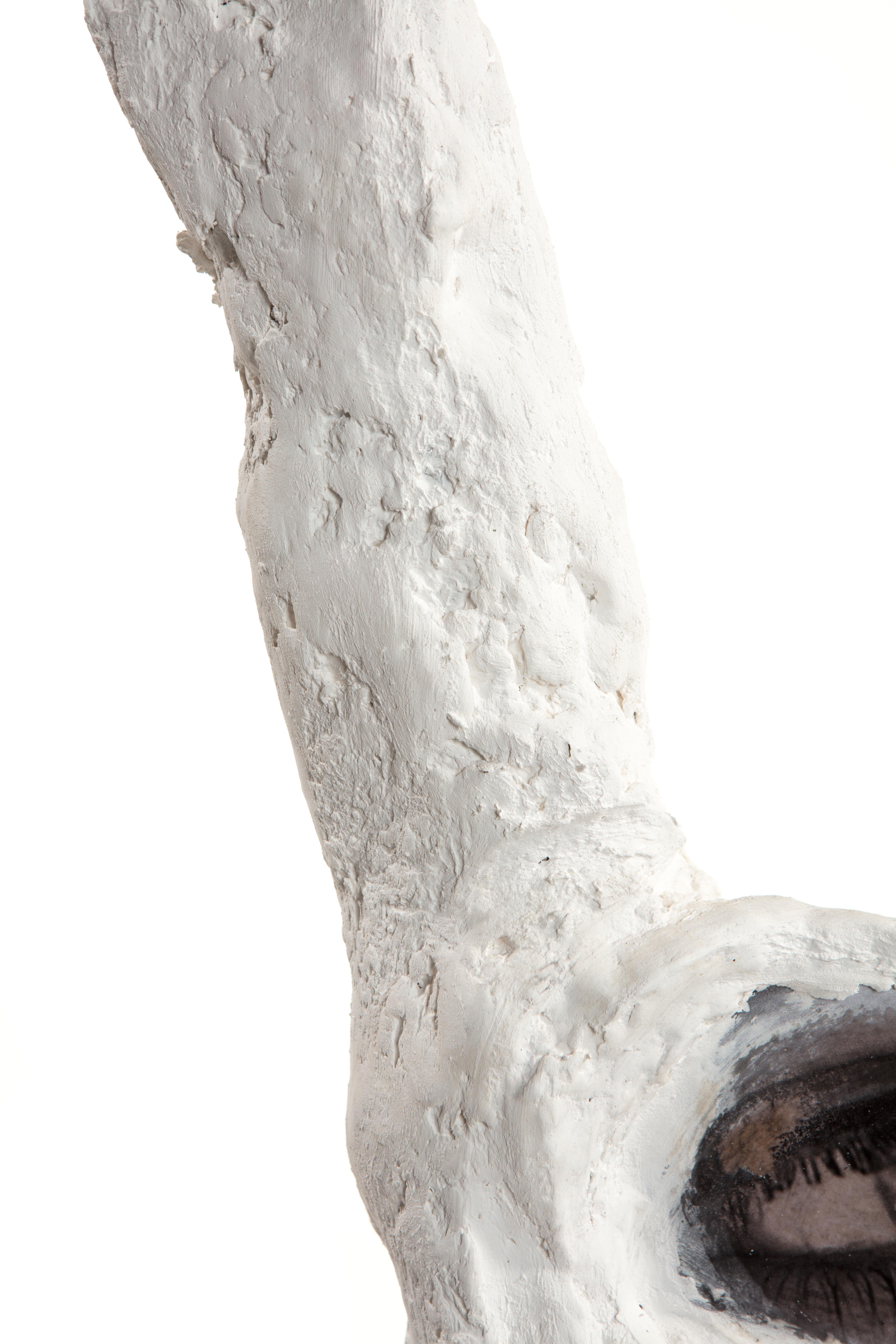 Weiße Skulpturfigur aus weißem Gips, 21. Jahrhundert, von Mattia Biagi (Handgefertigt) im Angebot