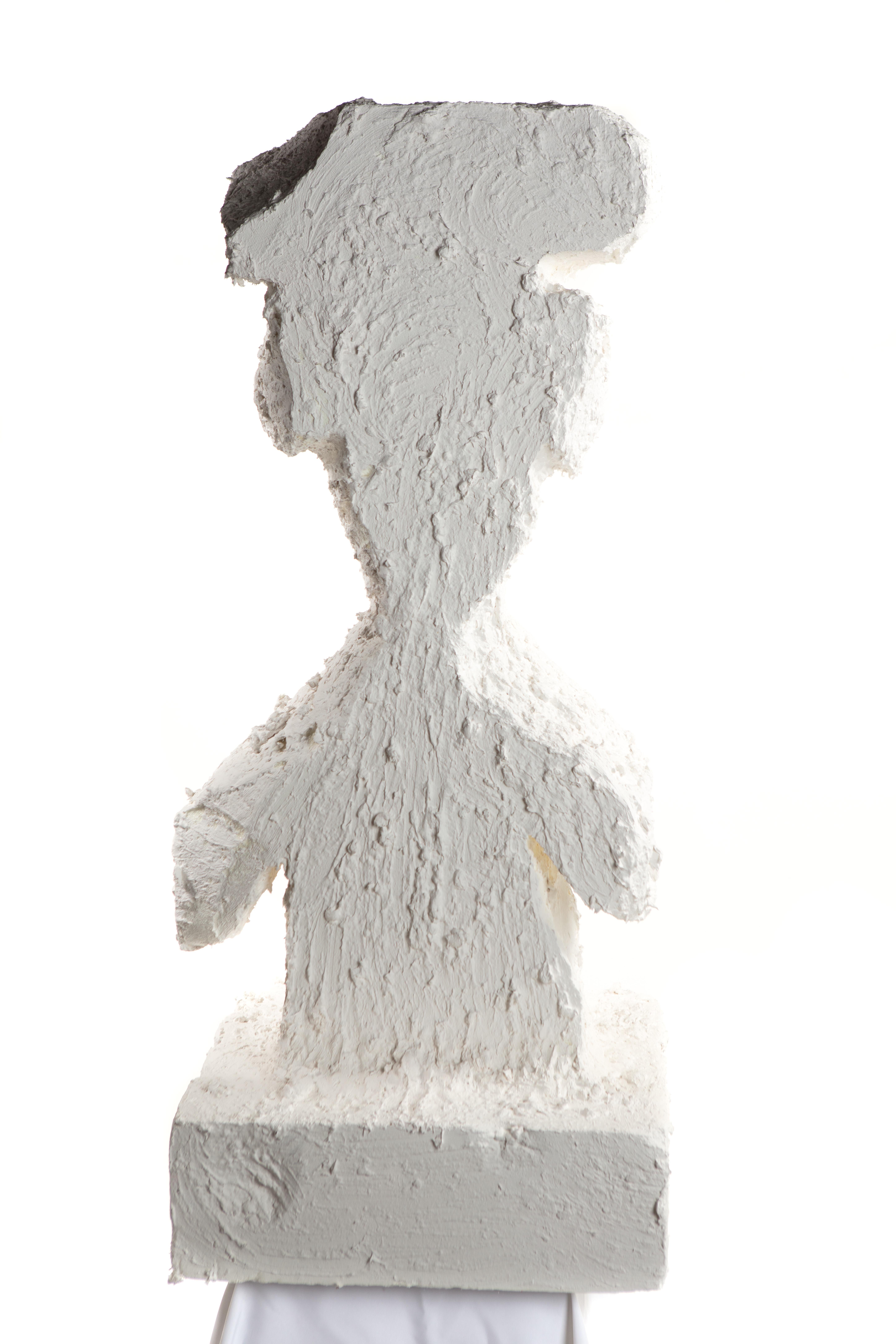White Plaster Sculptural Figure, 21st Century by Mattia Biagi In New Condition For Sale In Culver City, CA