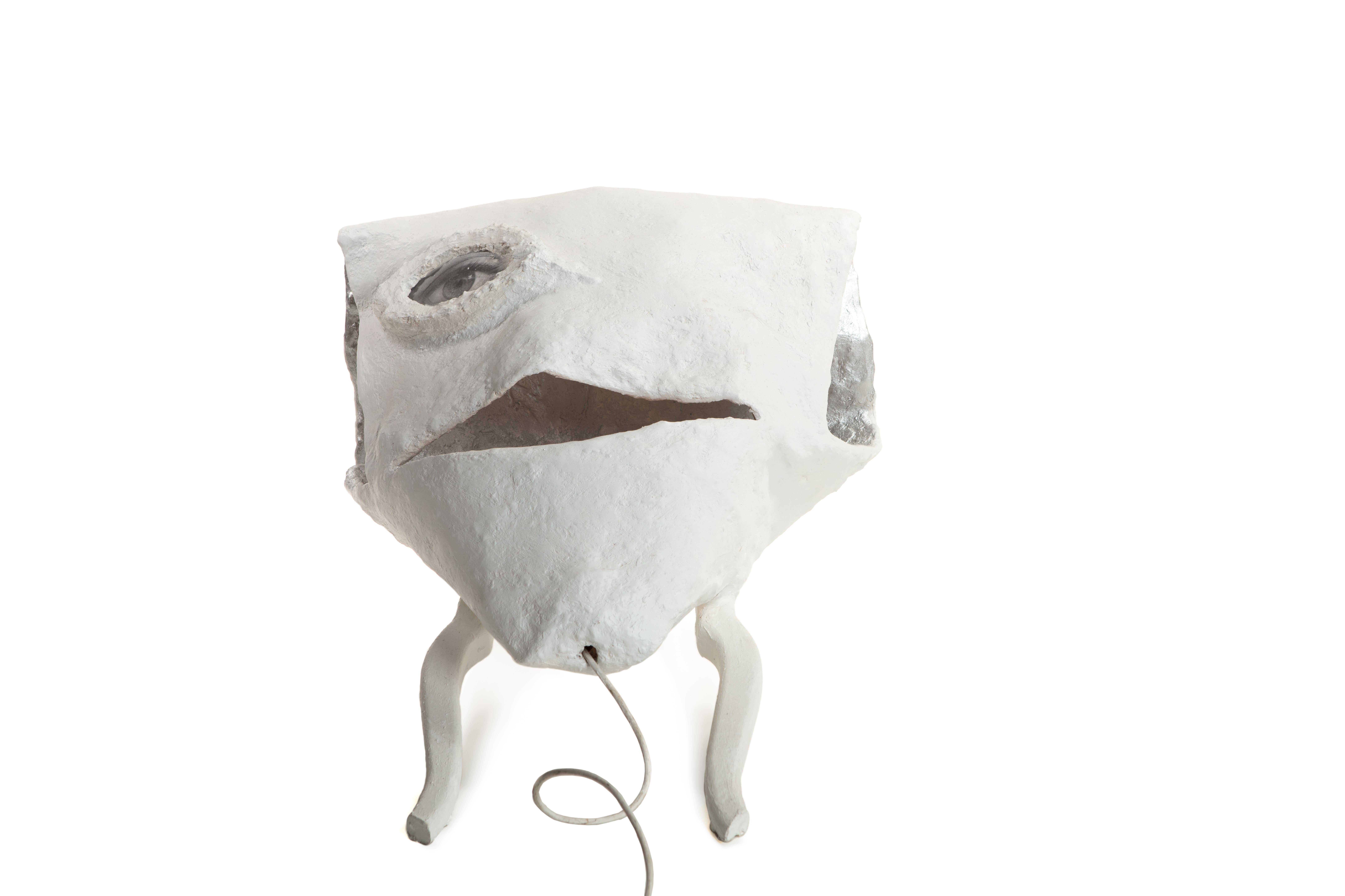 XXI secolo e contemporaneo Lampada da terra scultorea in gesso bianco e argento, 21° secolo, di Mattia Biagi in vendita