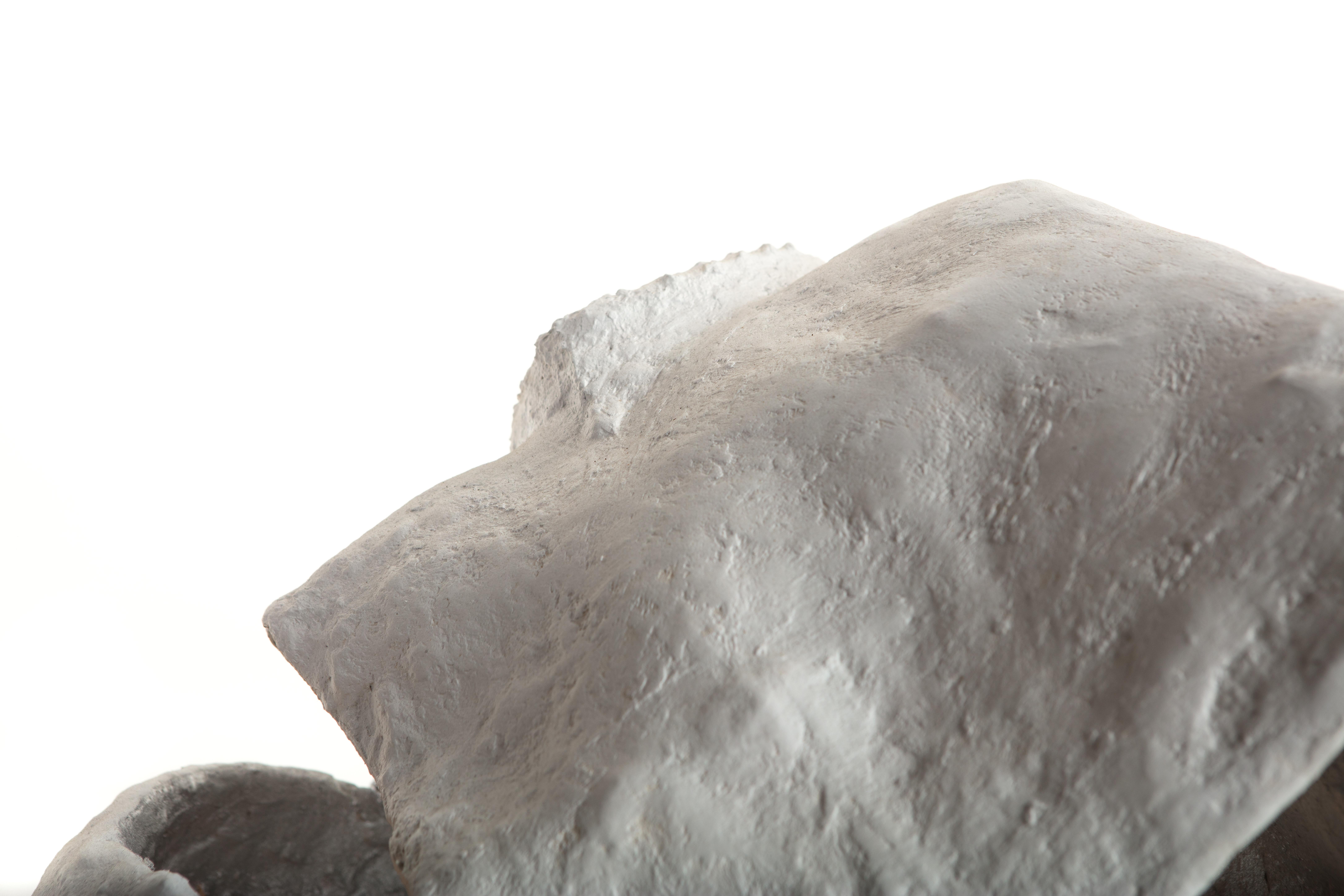 Lampada da terra scultorea in gesso bianco e argento, 21° secolo, di Mattia Biagi in vendita 2