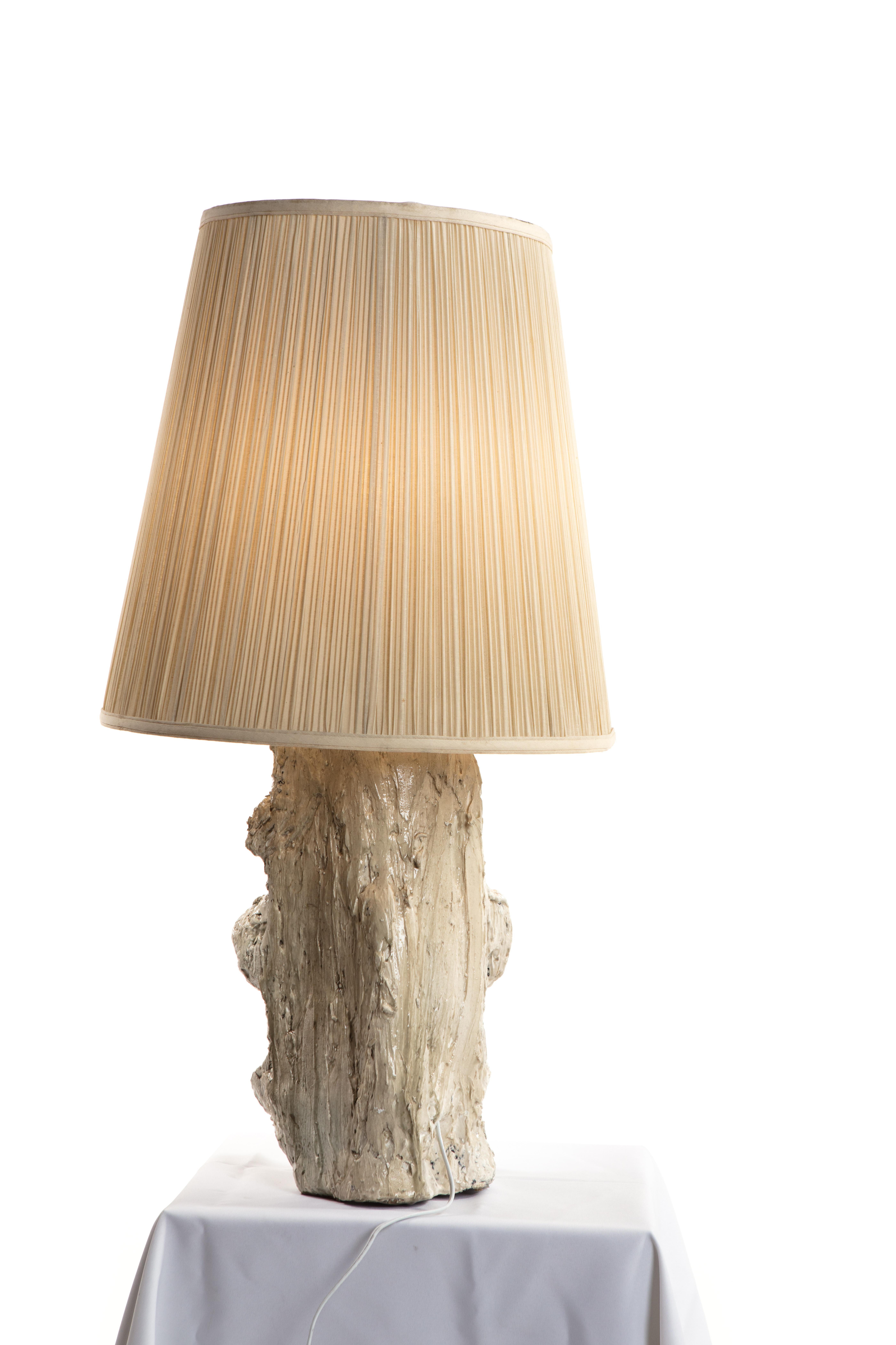 American White Sculptural Plaster Table Lamp, 21st Century by Mattia Biagi For Sale