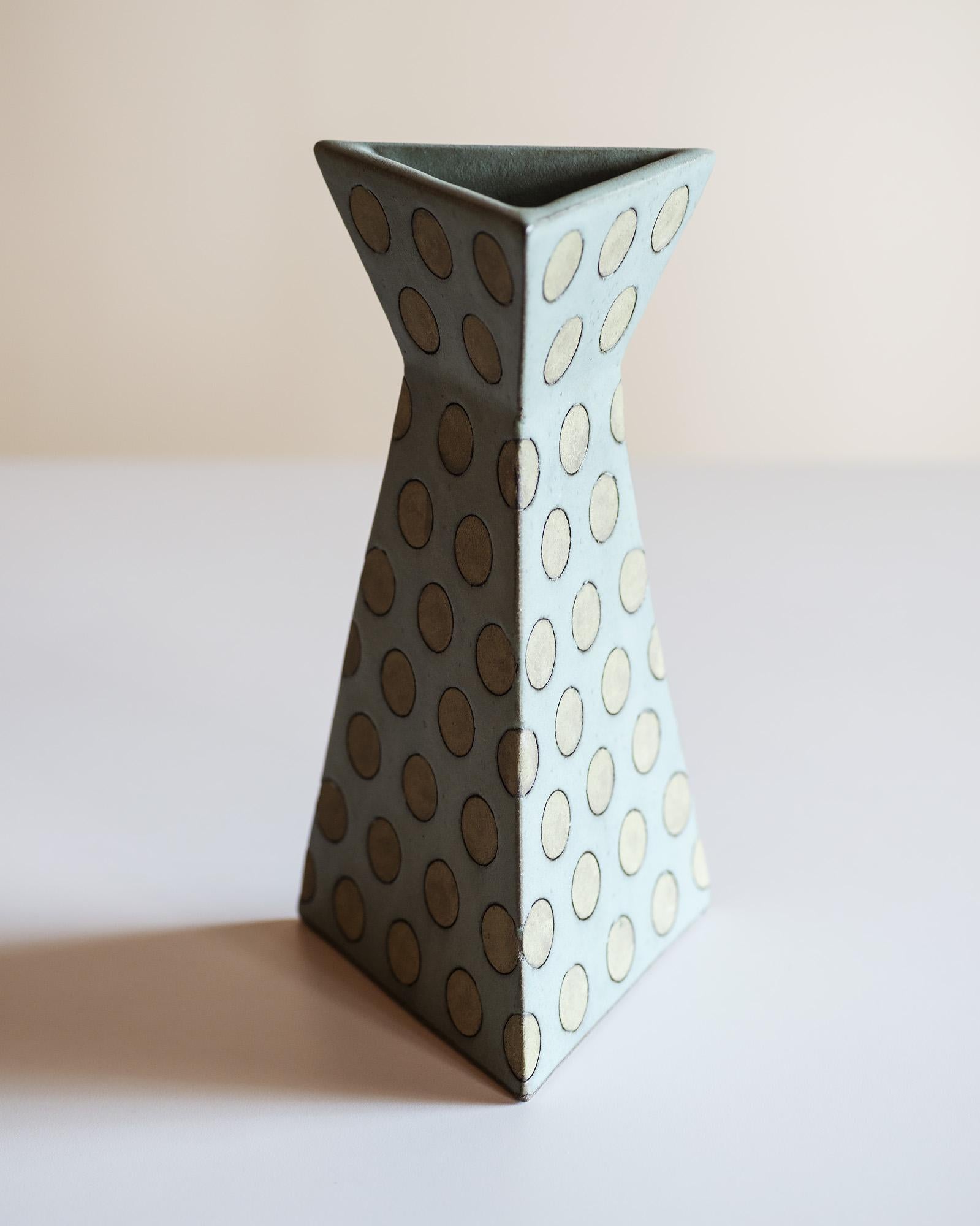 Modern Sculptural Polka Dot Vase by Matthew Ward, New Mexico 2019 For Sale