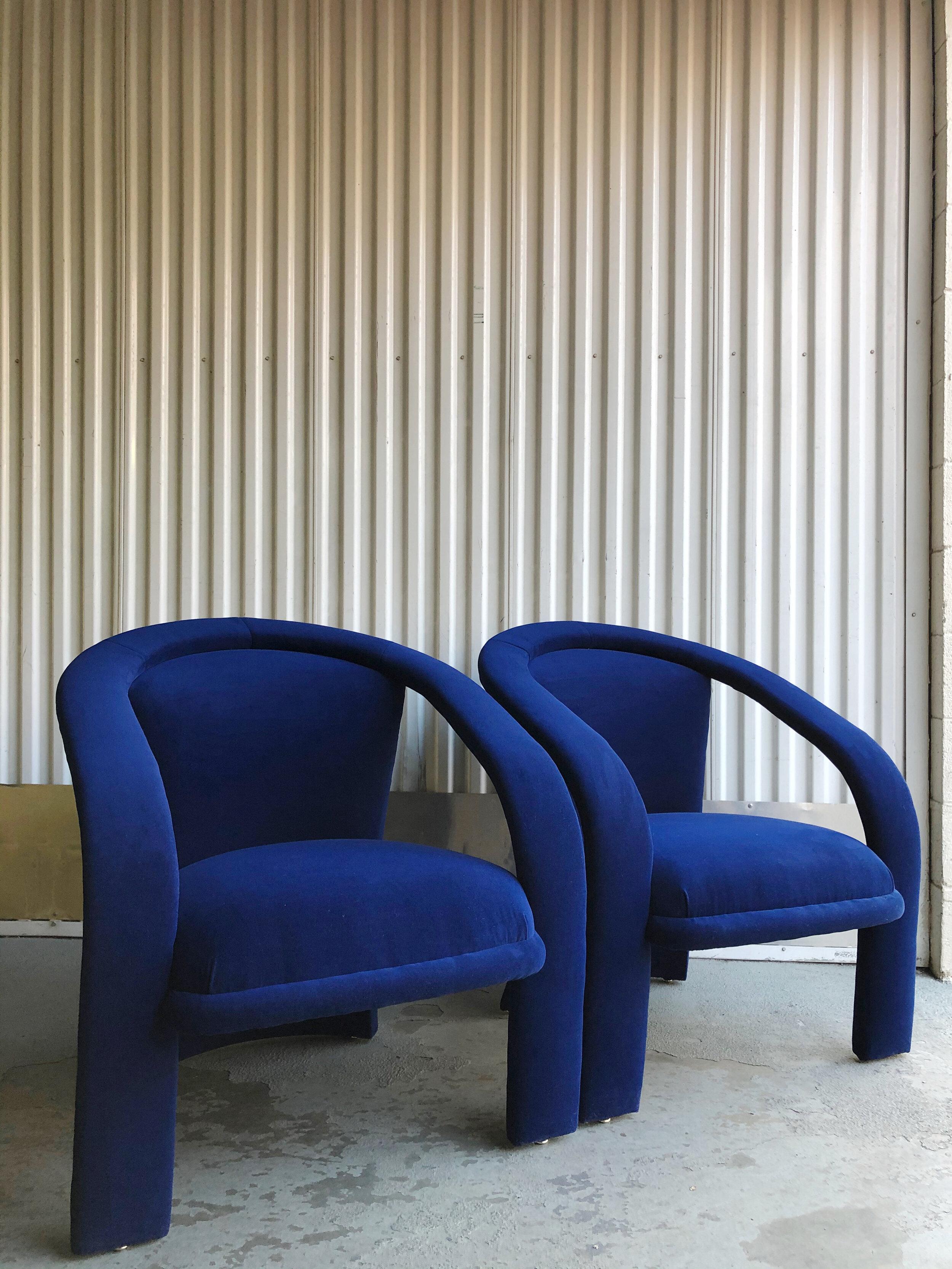 Sculptural Post Modern Armchairs After Marge Carson in New Cotton Indigo Velvet In Good Condition In Clarkdale, AZ