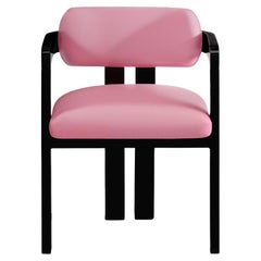 Sculptural Postmodern Pink Velvet Black Legs Dining Chair Vértigo