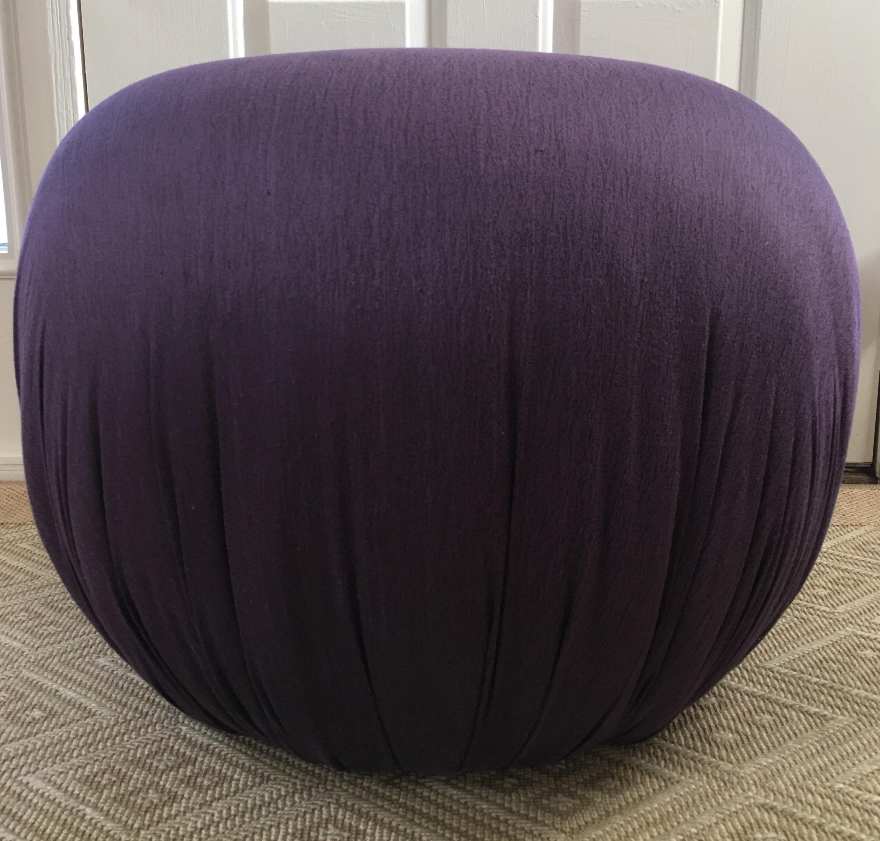 Sculptural Purple Ruched Lounge Chair and Souffle Pouf Ottoman Set, 1980s 3