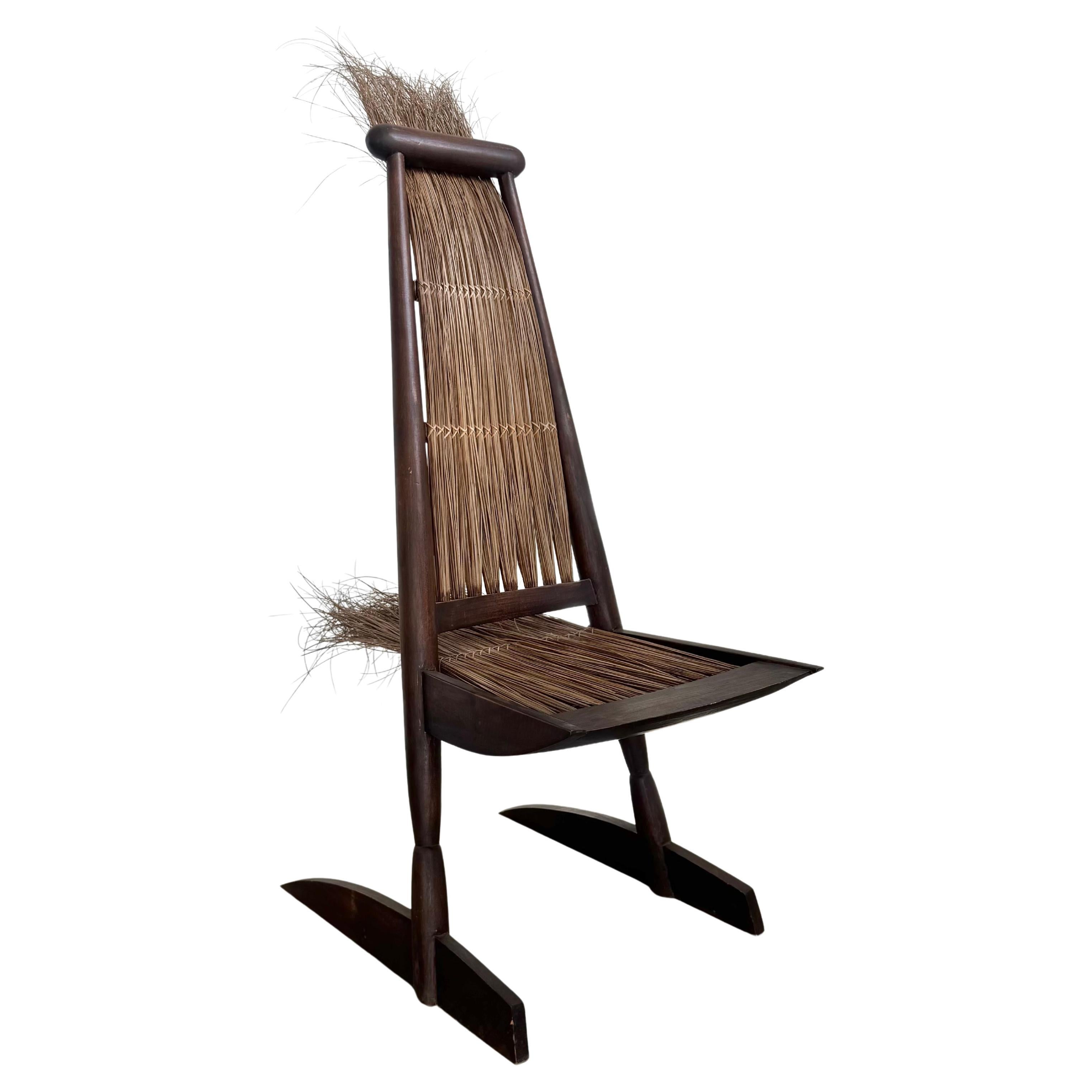 Sedia scultorea in rattan e legno, anni '60, Italia in vendita