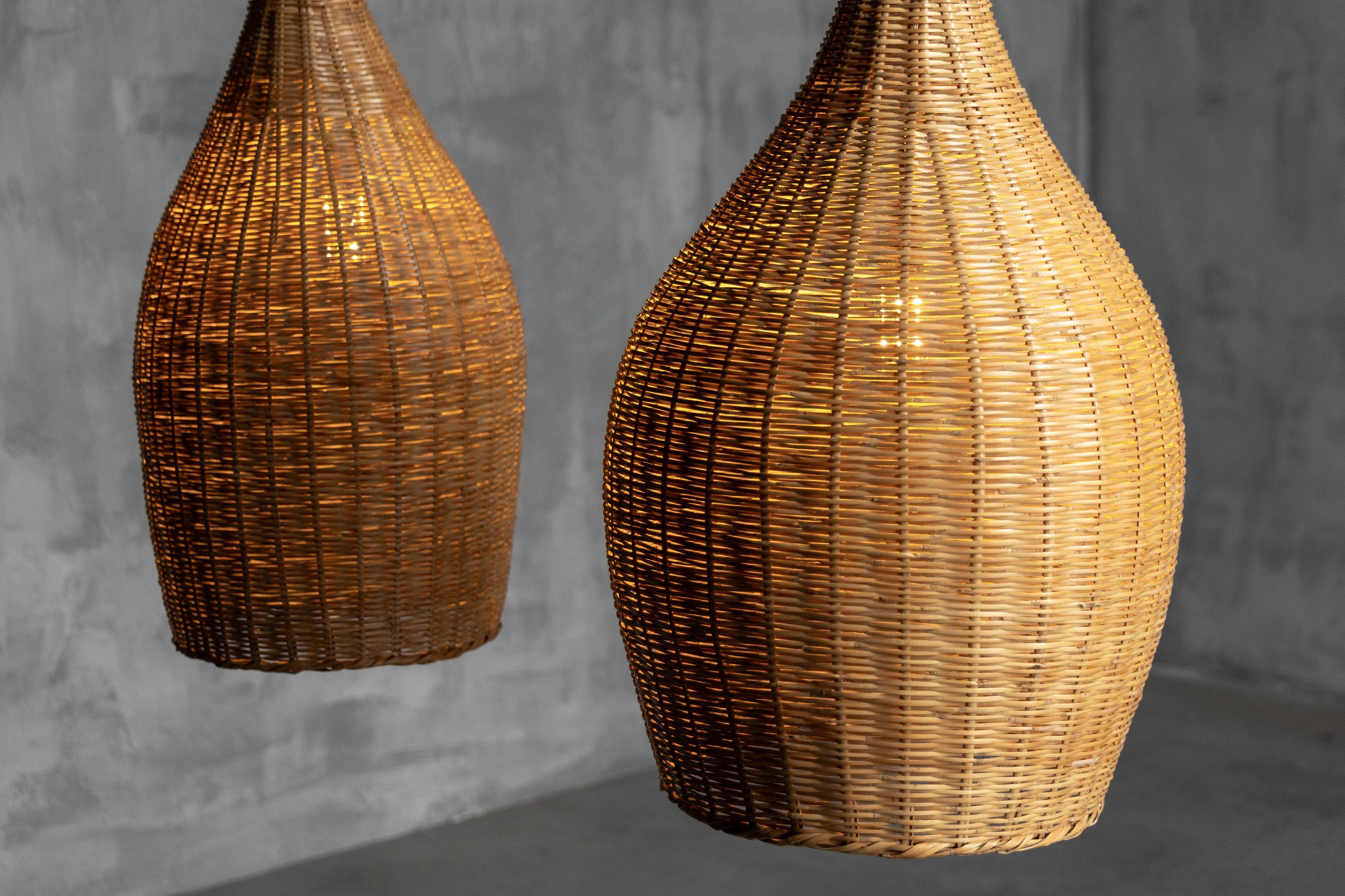 Skulpturale Rattan-Pendelleuchten, Frankreich, 1960er Jahre im Angebot 3