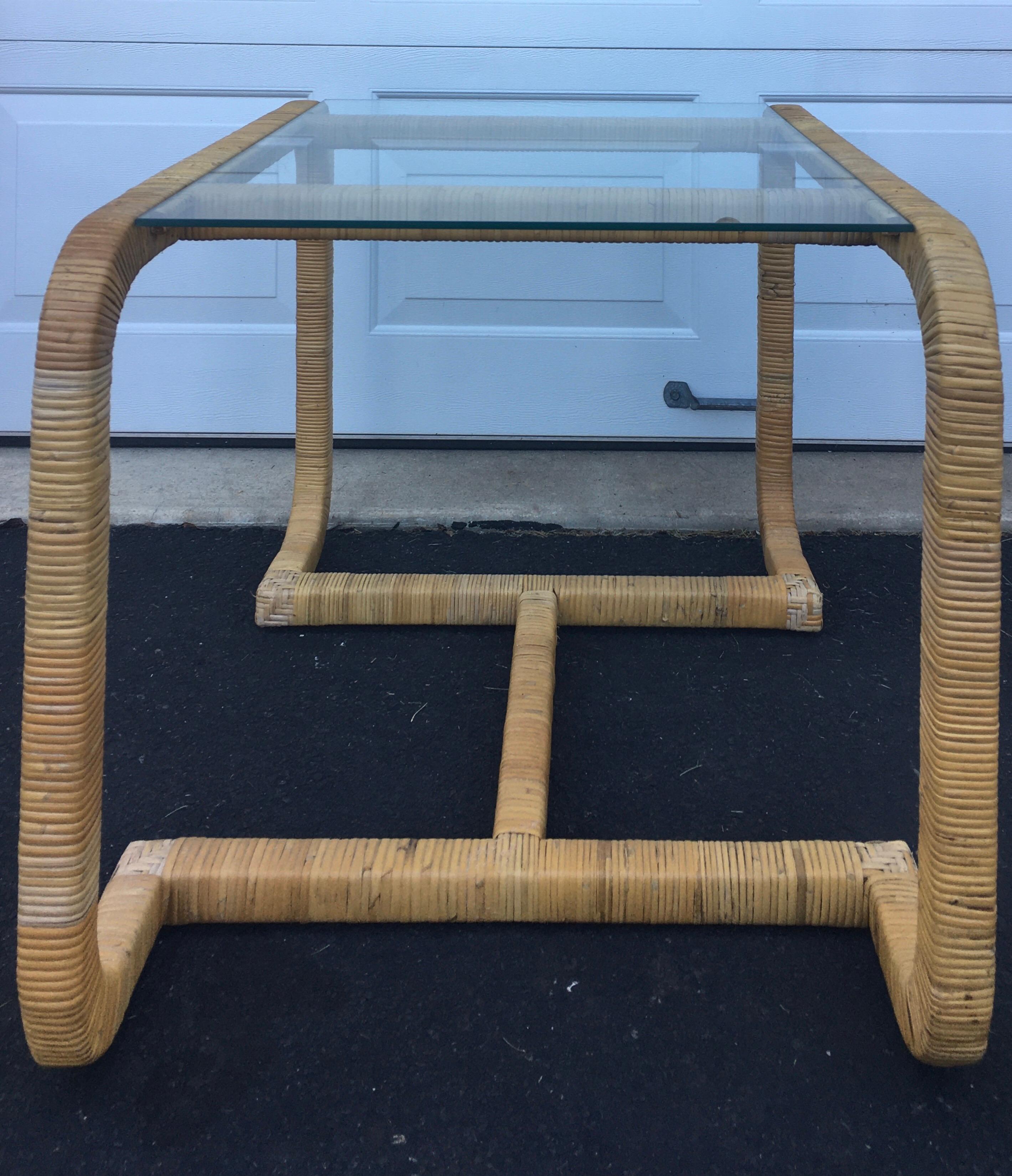 Mid-Century Modern Sculptural Rattan Wrapped Glass Side Table, Palm Regency For Sale