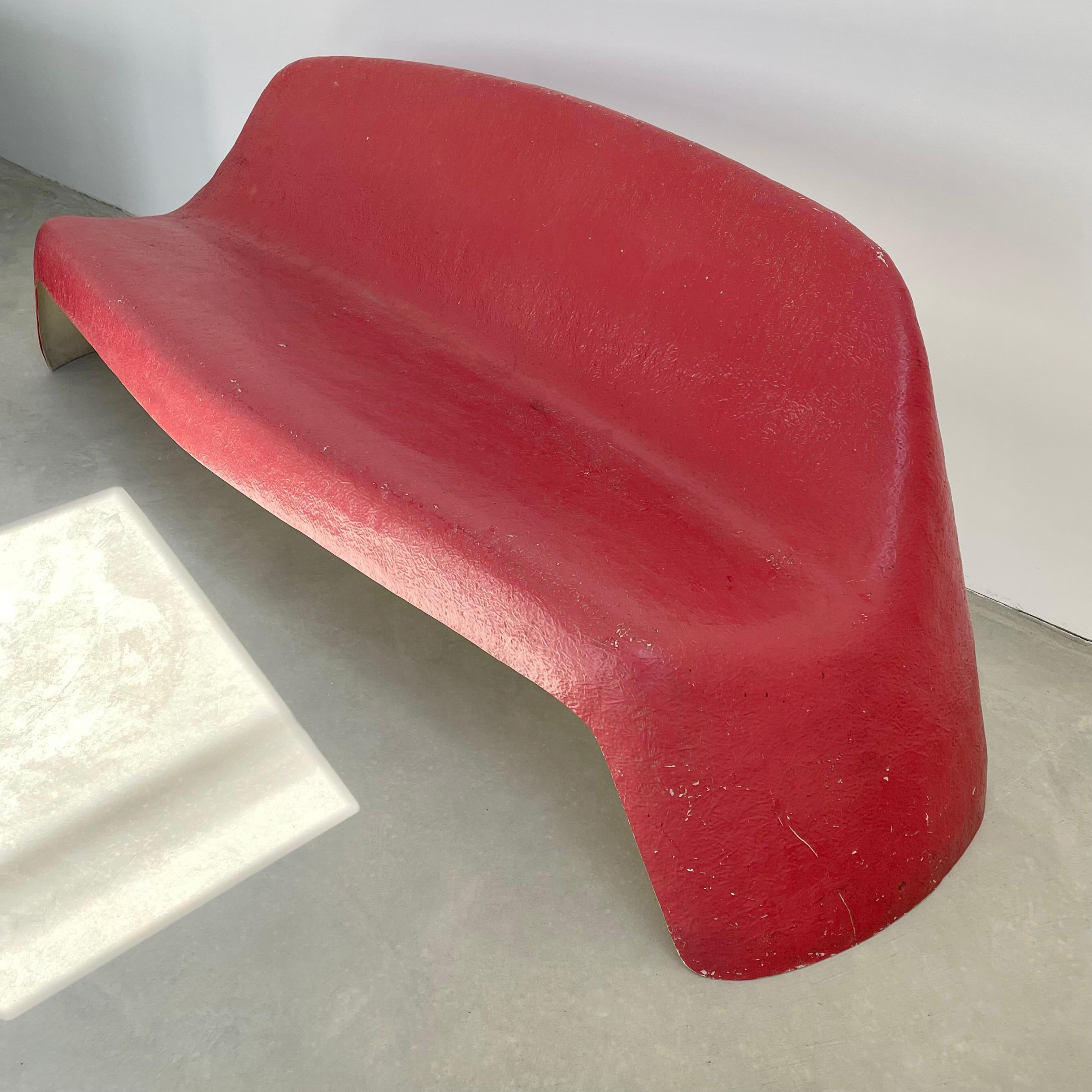 Sculptural Red Fiberglass Bench by Walter Papst For Sale 1