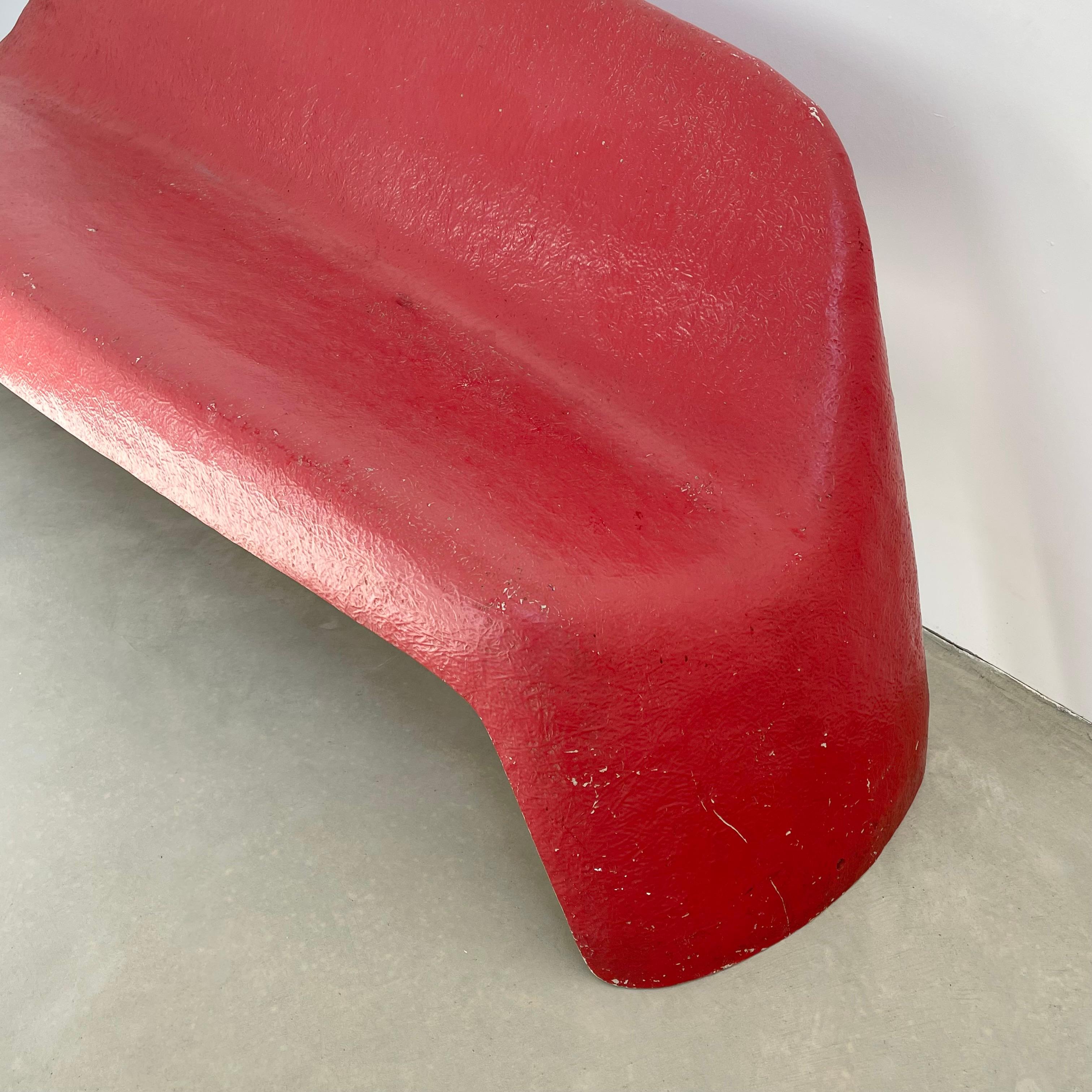 Sculptural Red Fiberglass Bench by Walter Papst For Sale 3