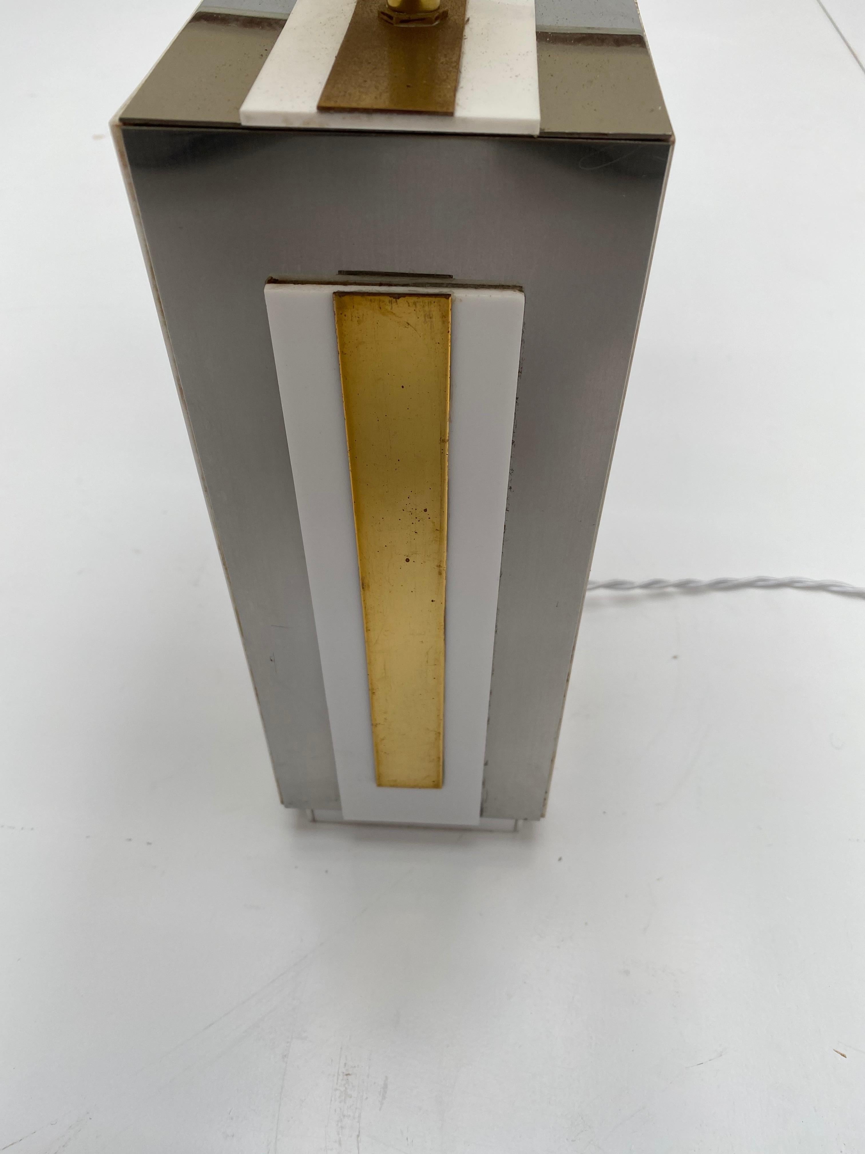 Sculptural Relief Table Lamp by Sculptor 'PH Jean' 1970 Brass Inox Lucite Signed For Sale 10