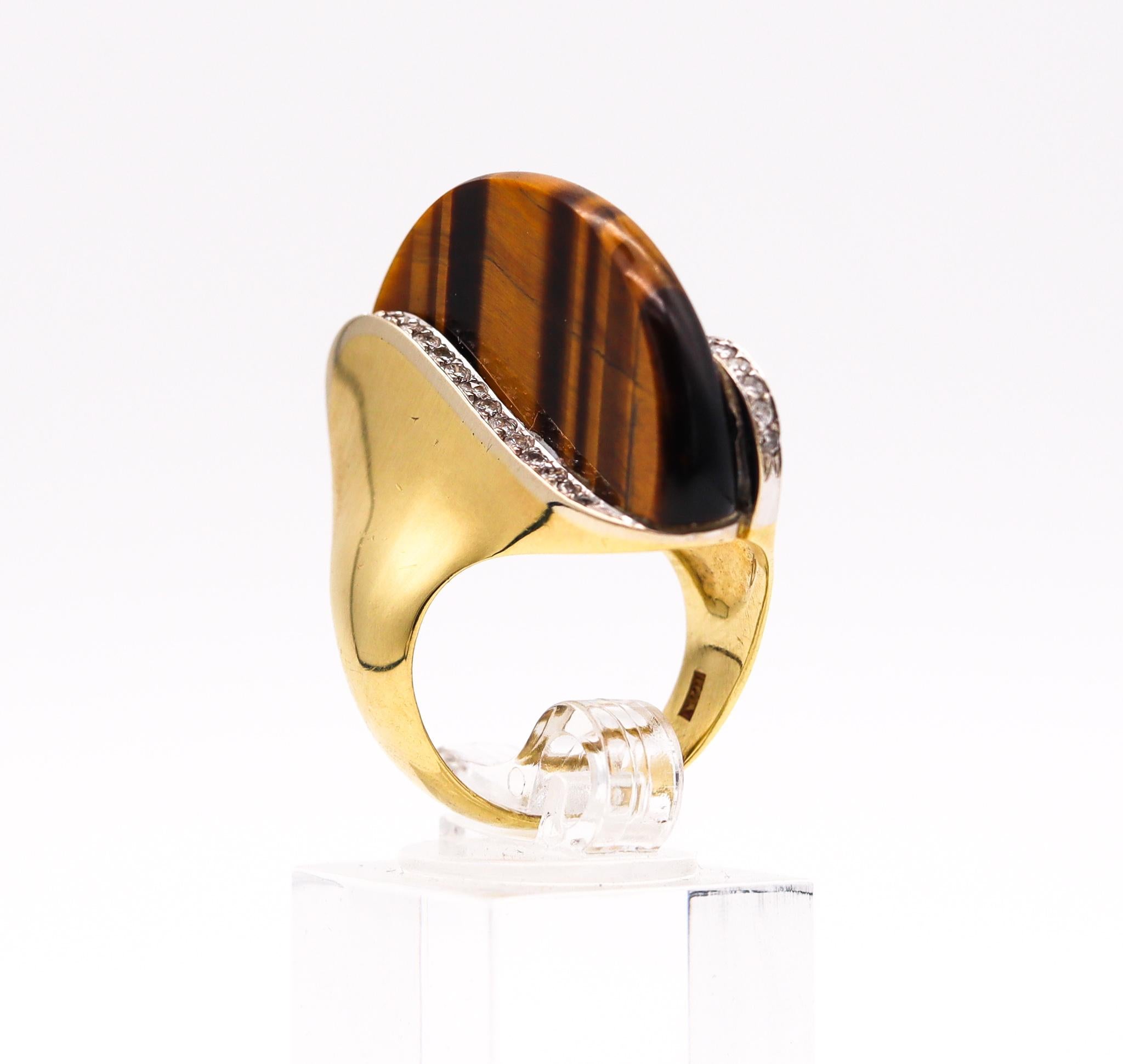 Women's Sculptural Retro 1970 Cocktail Ring 18kt Gold with Diamonds and Tiger Eye Quartz