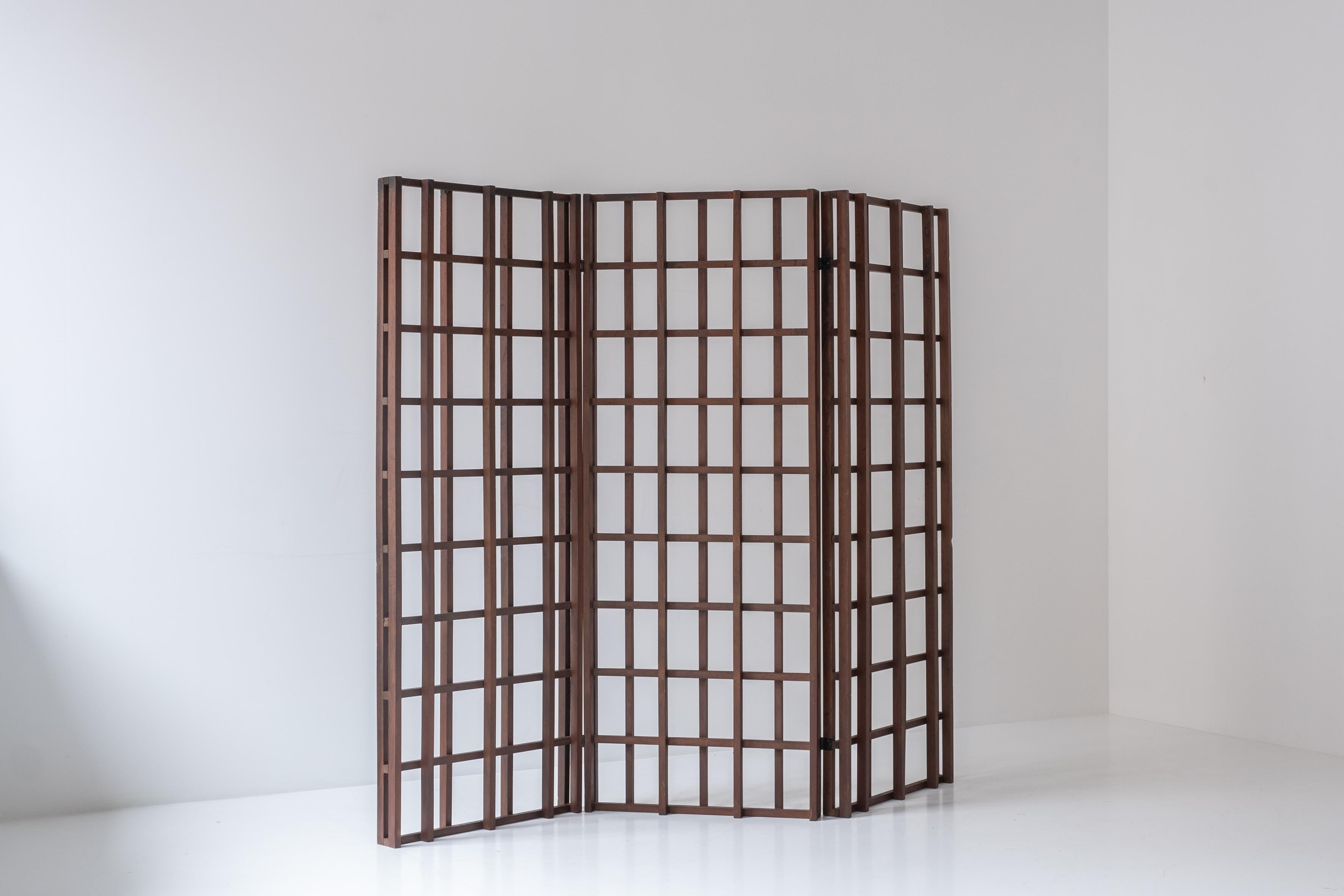 Mid-Century Modern Sculptural room divider designed and manufactured in Italy during the 1960s. For Sale