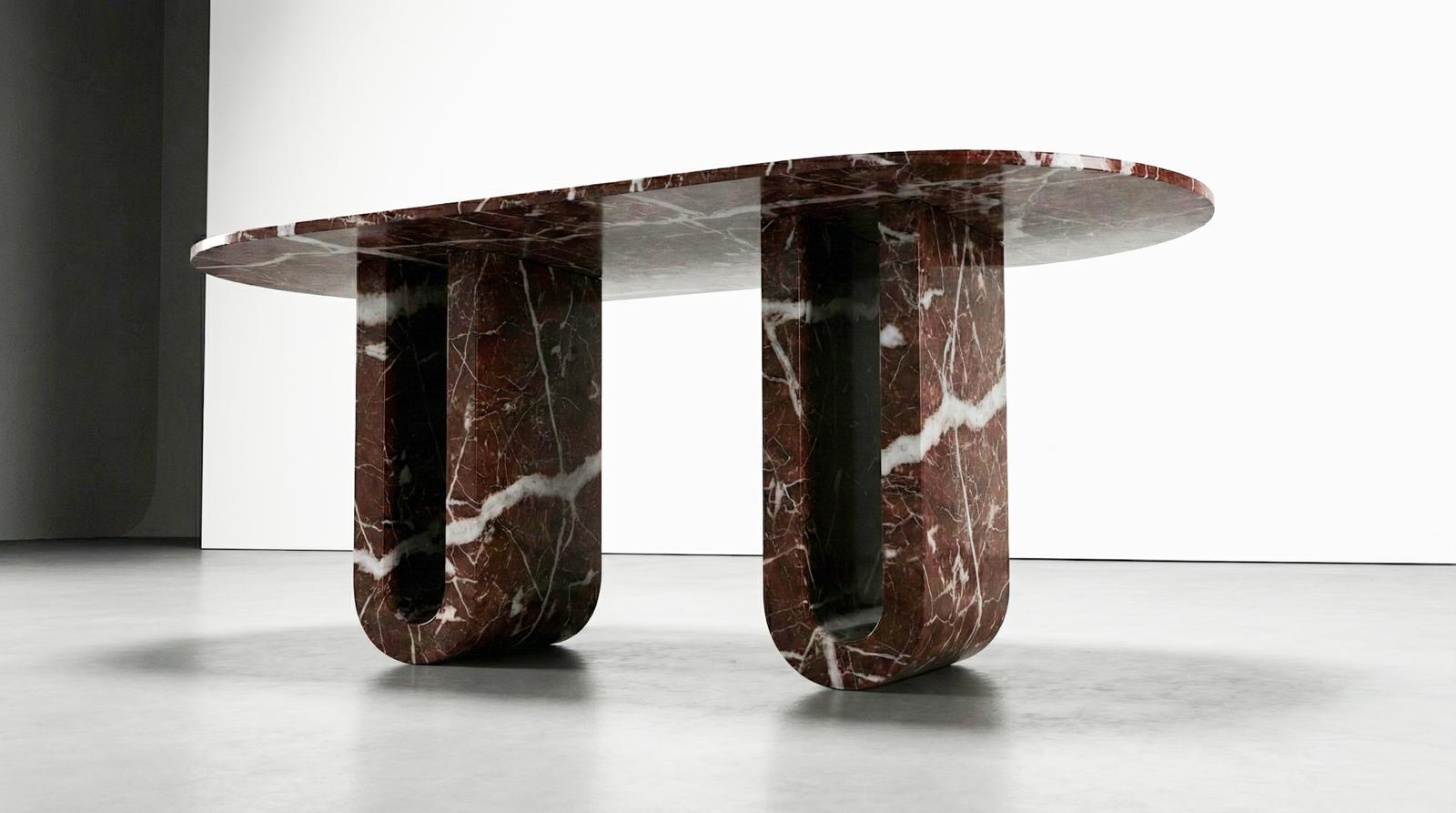 XXIe siècle et contemporain Sculpturale Table de salle à manger en marbre Rosso Levanto - Deep Burgundy Stone Table en vente