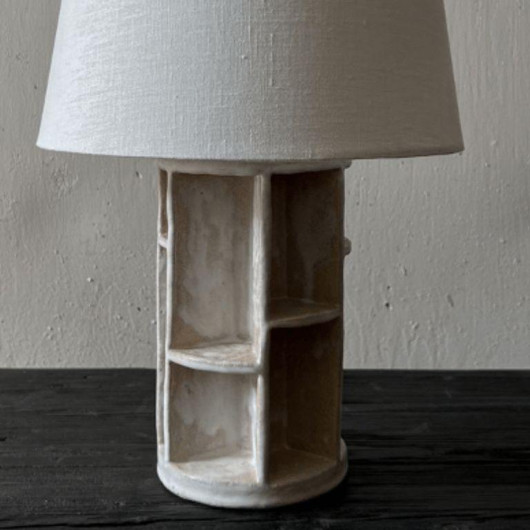 Sculptural Round Ceramic Table Lamp, Creme In New Condition For Sale In Los Angeles, CA