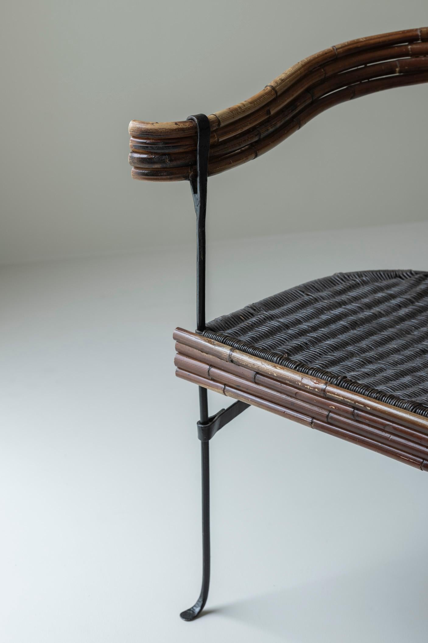 Osier Fauteuil rustique sculptural provenant de France, datant des années 1960 en vente