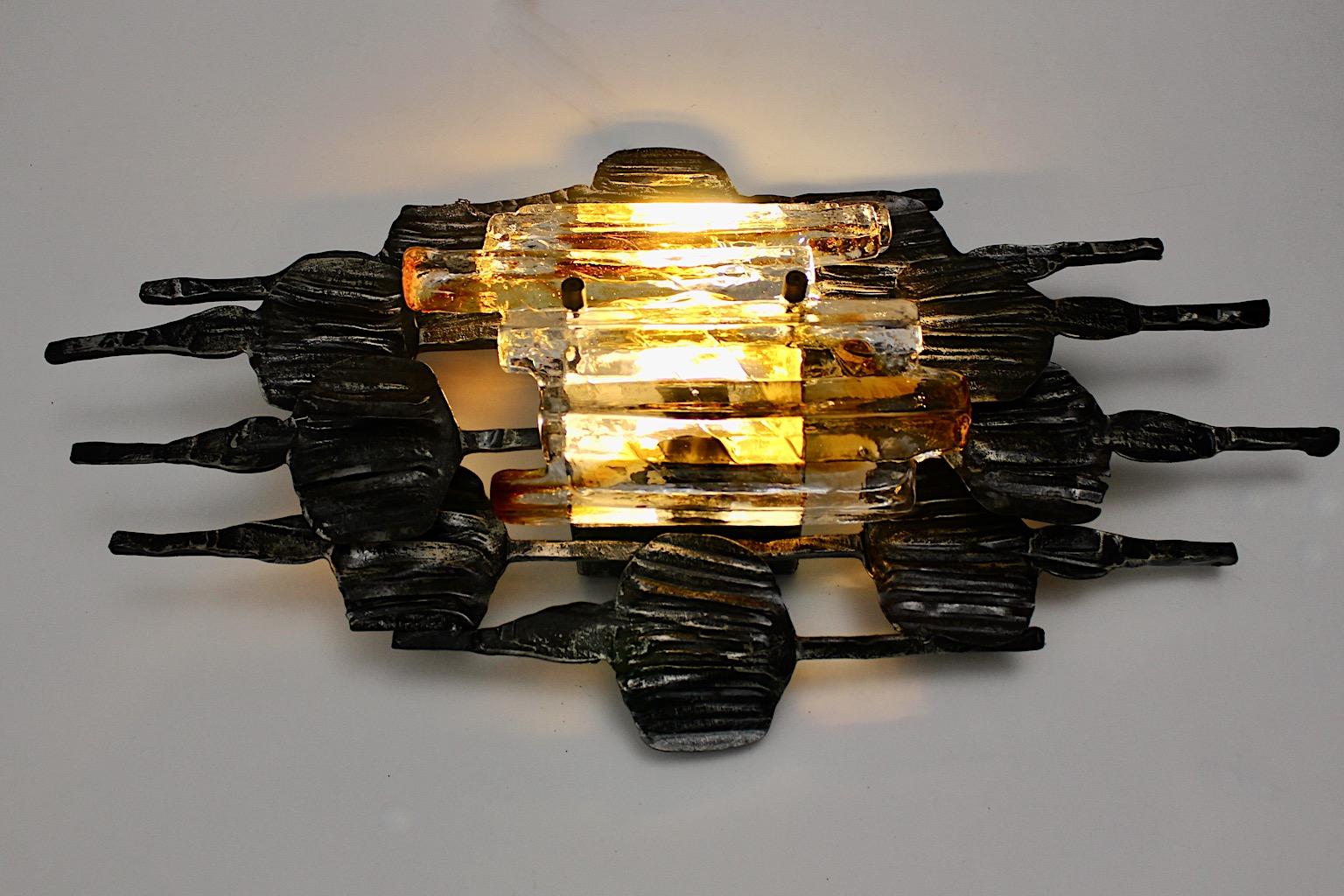 Sculptural Scandinavian Modern Glass Metal Sconce Tom Ahlstrom Hans Ehrich 1970s In Good Condition For Sale In Vienna, AT