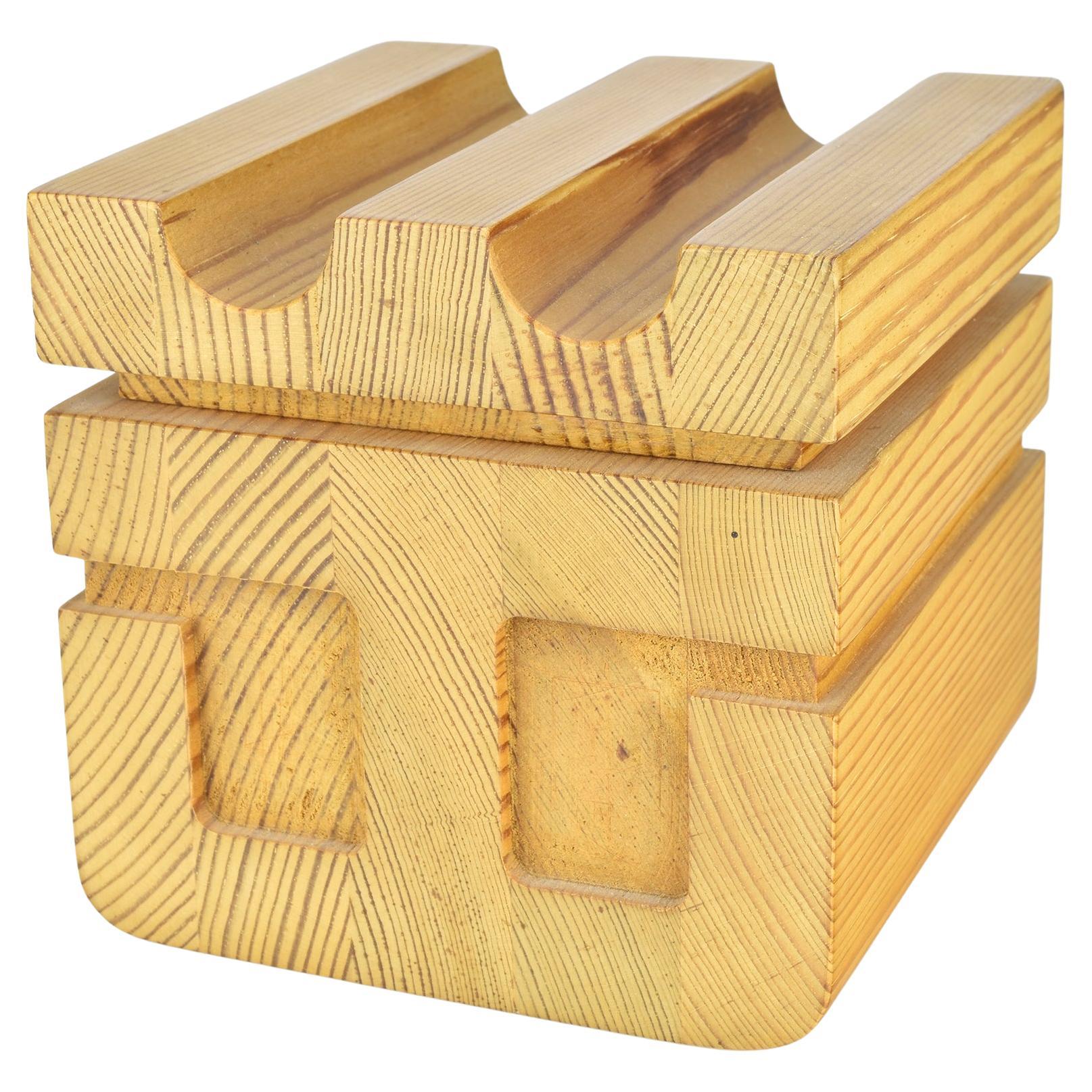 Sculptural Scandinavian Pine Wood Lidded Box in the Style of Uno Kristiansson For Sale