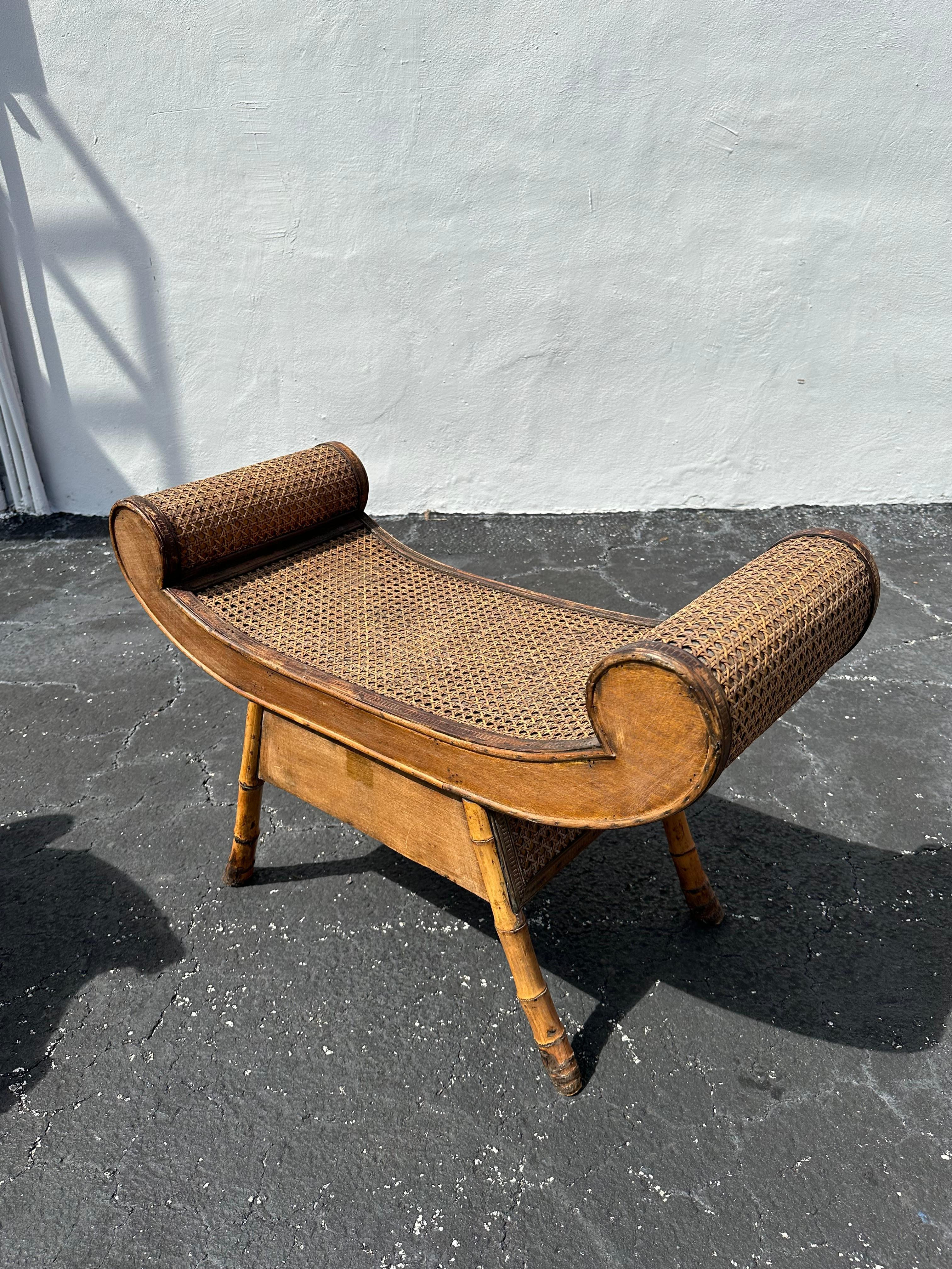 Mid-20th Century Sculptural Scroll Rattan Mini Bench Side Table For Sale